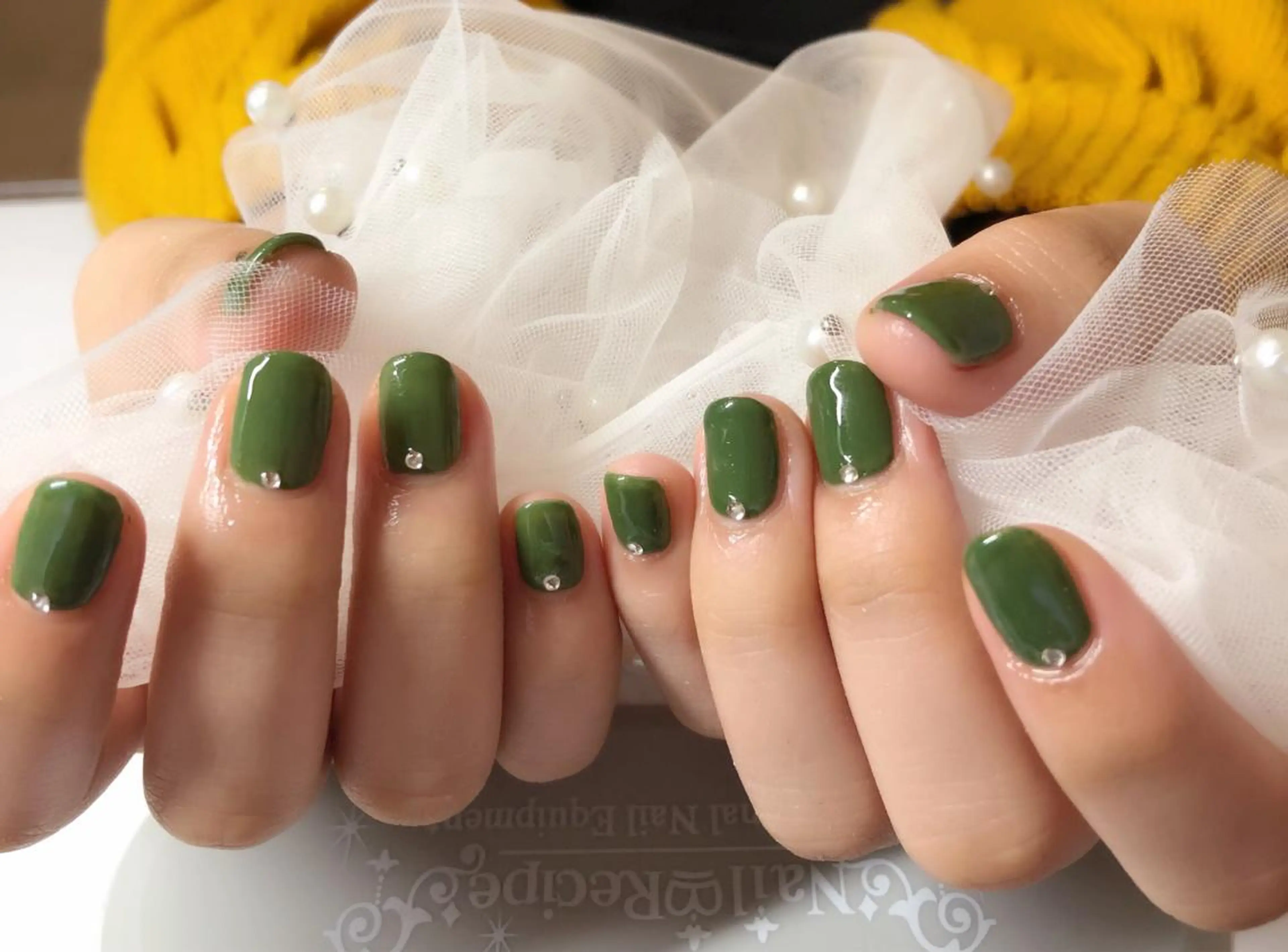 ネイル ハンドネイル マジック ミラーのネイルデザイン