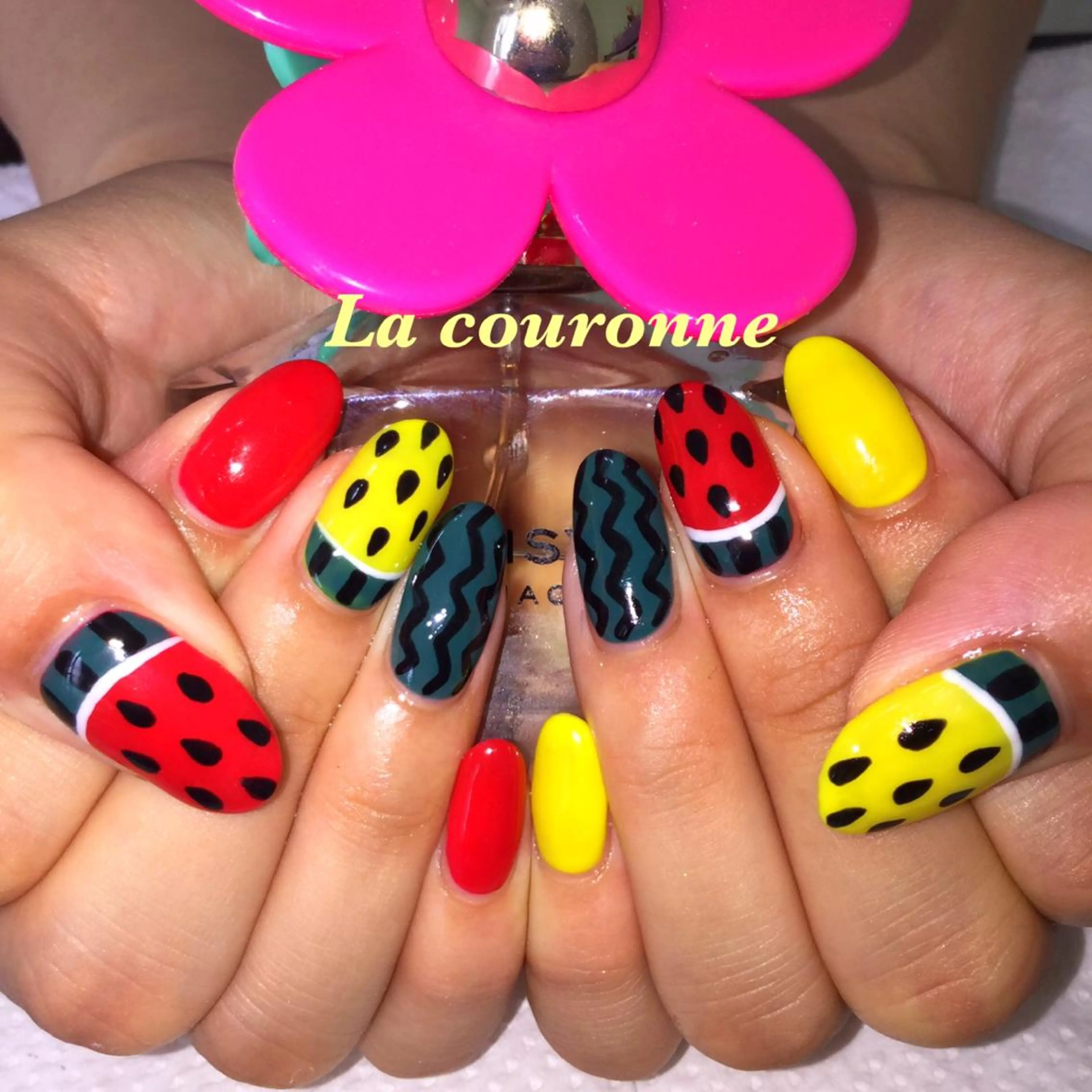 ネイル ハンドネイル Lacouronne NATSUMIのネイルデザイン