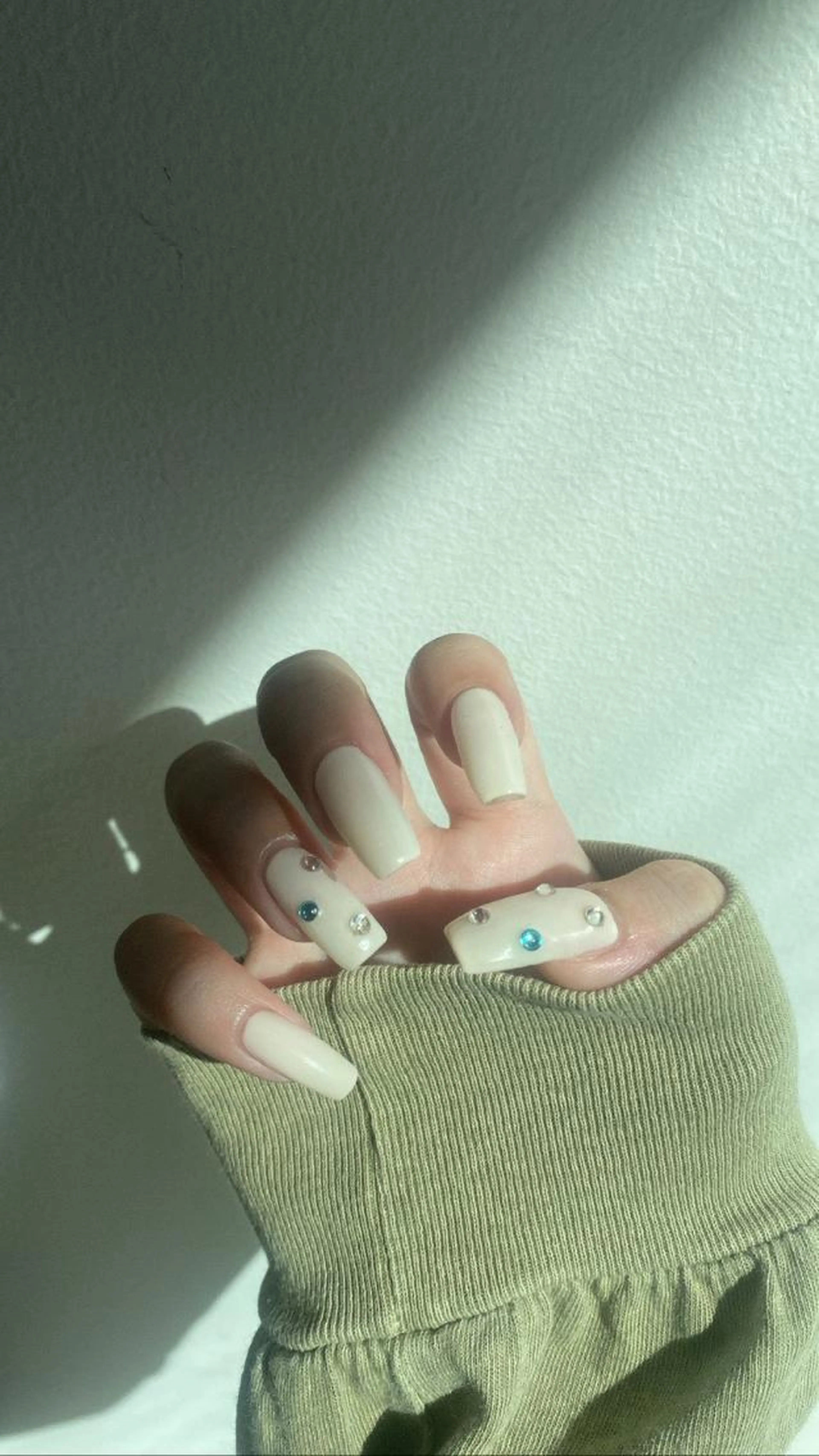 〖オフあり〗2本アート¥5900🎨フィルイン施術💐の写真