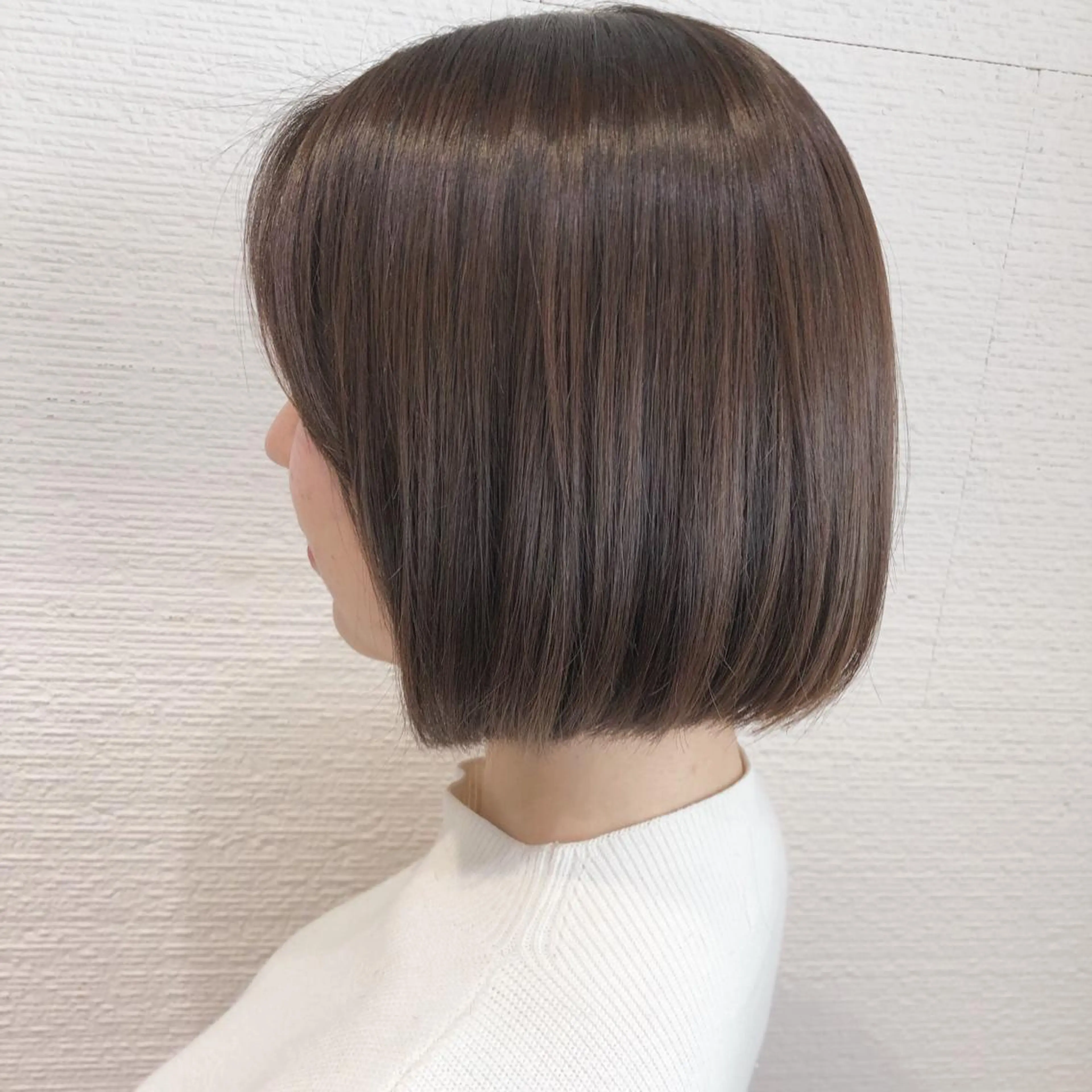 ショート 三鷹で1番ショート ボブをカットする新谷のヘアスタイル