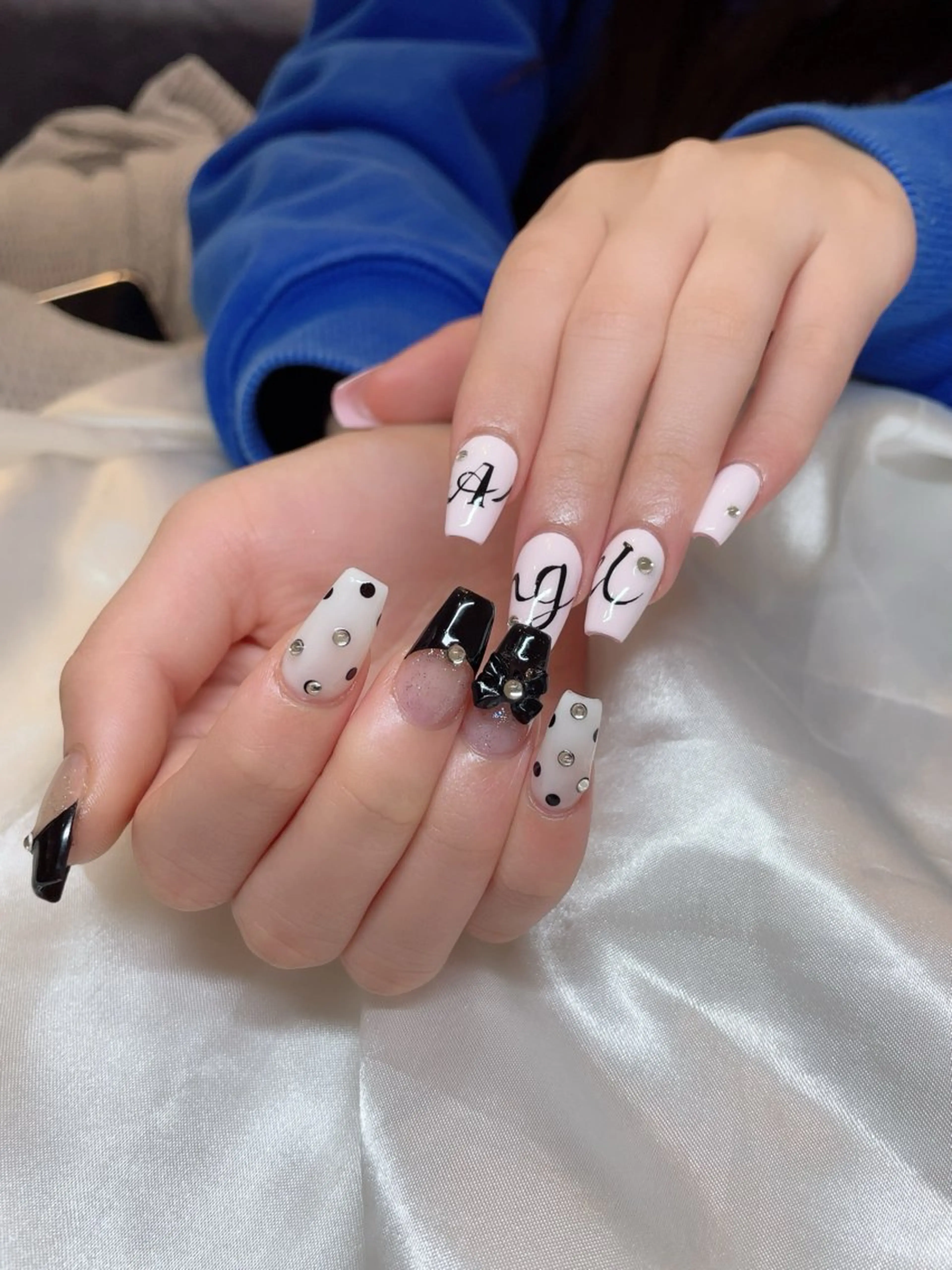 ネイル ハンドネイル minami🎀 矢場町ネイルのネイルデザイン