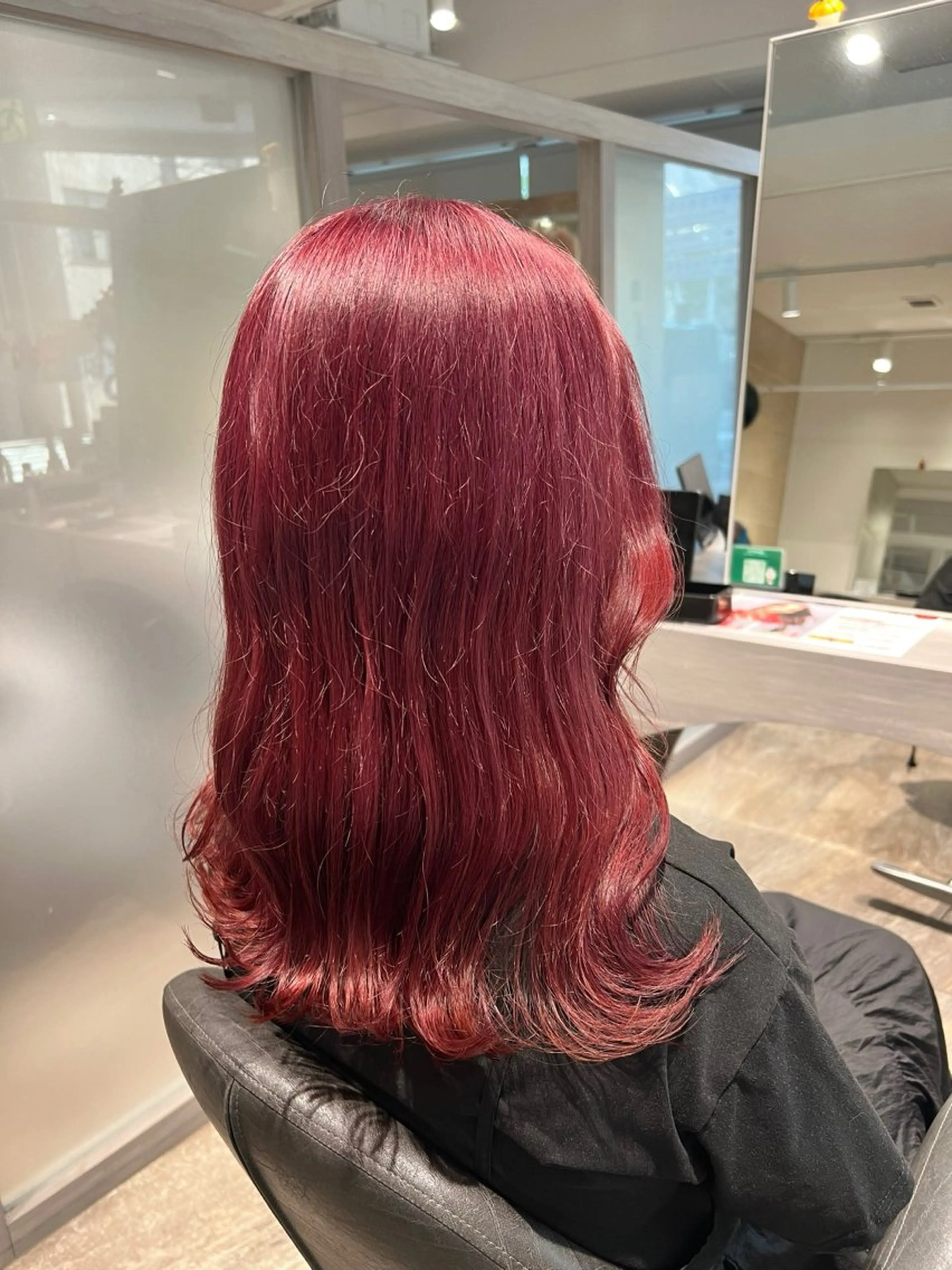 ミディアム カラー ヘアカラー トリートメント 宮原 佳苗のヘアスタイル