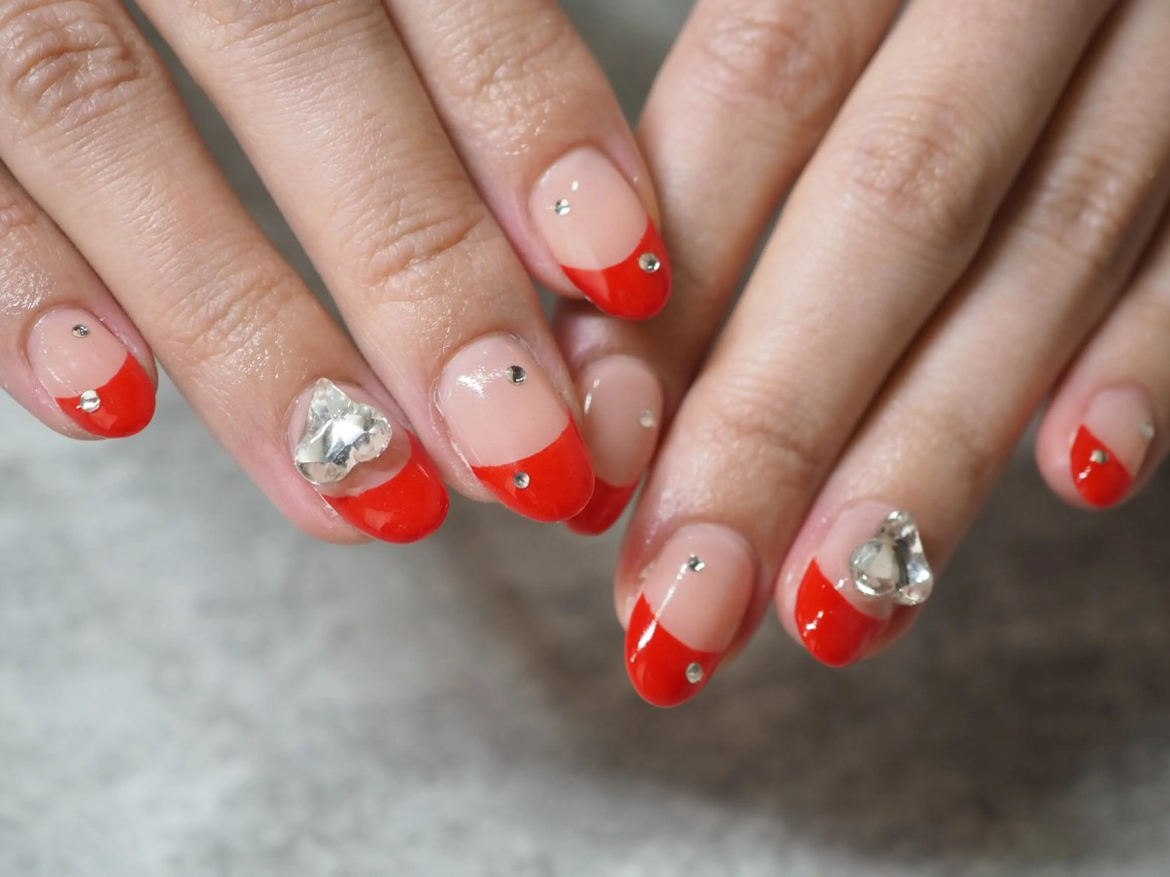 ネイル ハンドネイル glaNje aoiのネイルデザイン