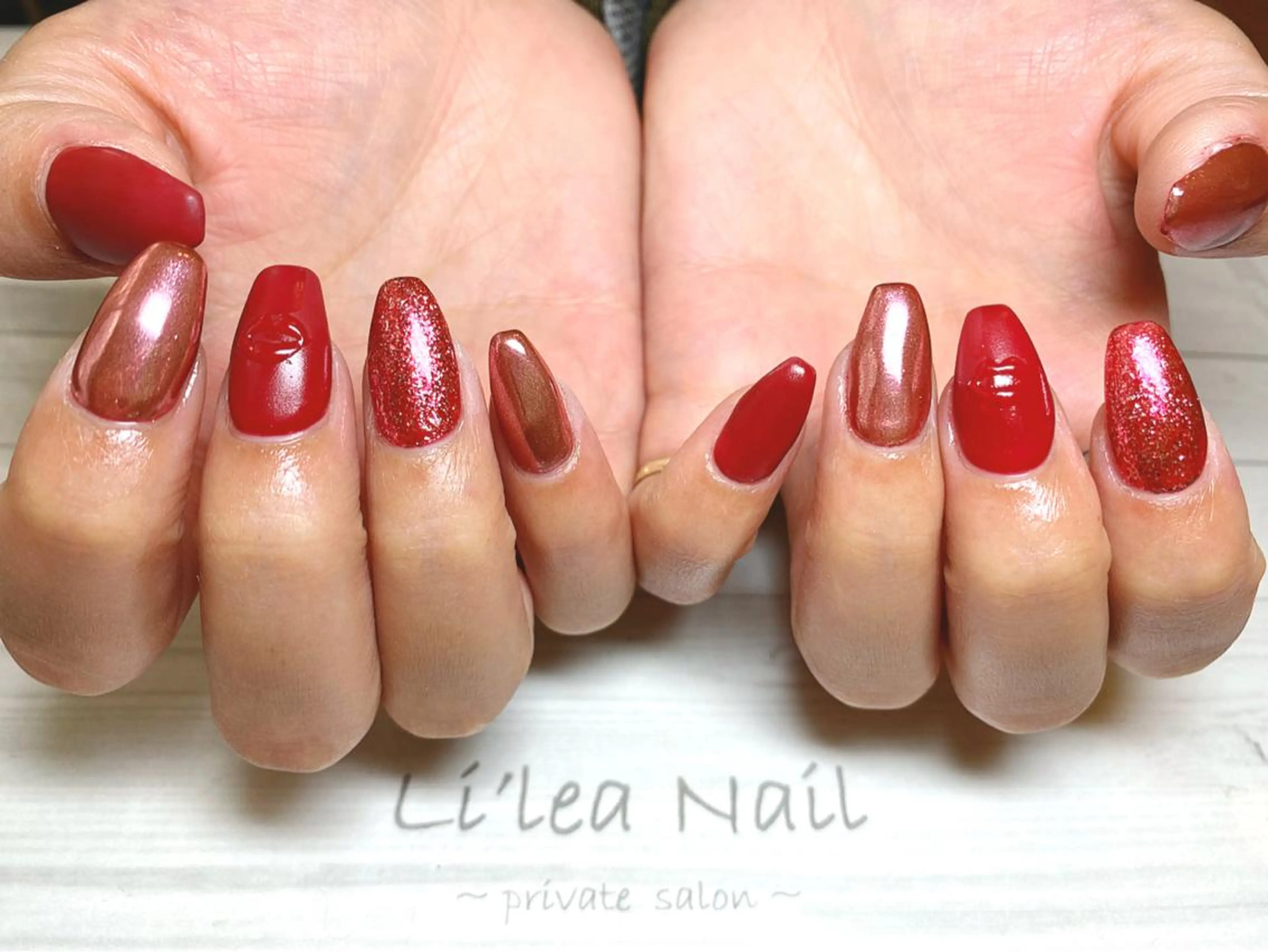 ネイル Li'leaNail AINAのネイルデザイン