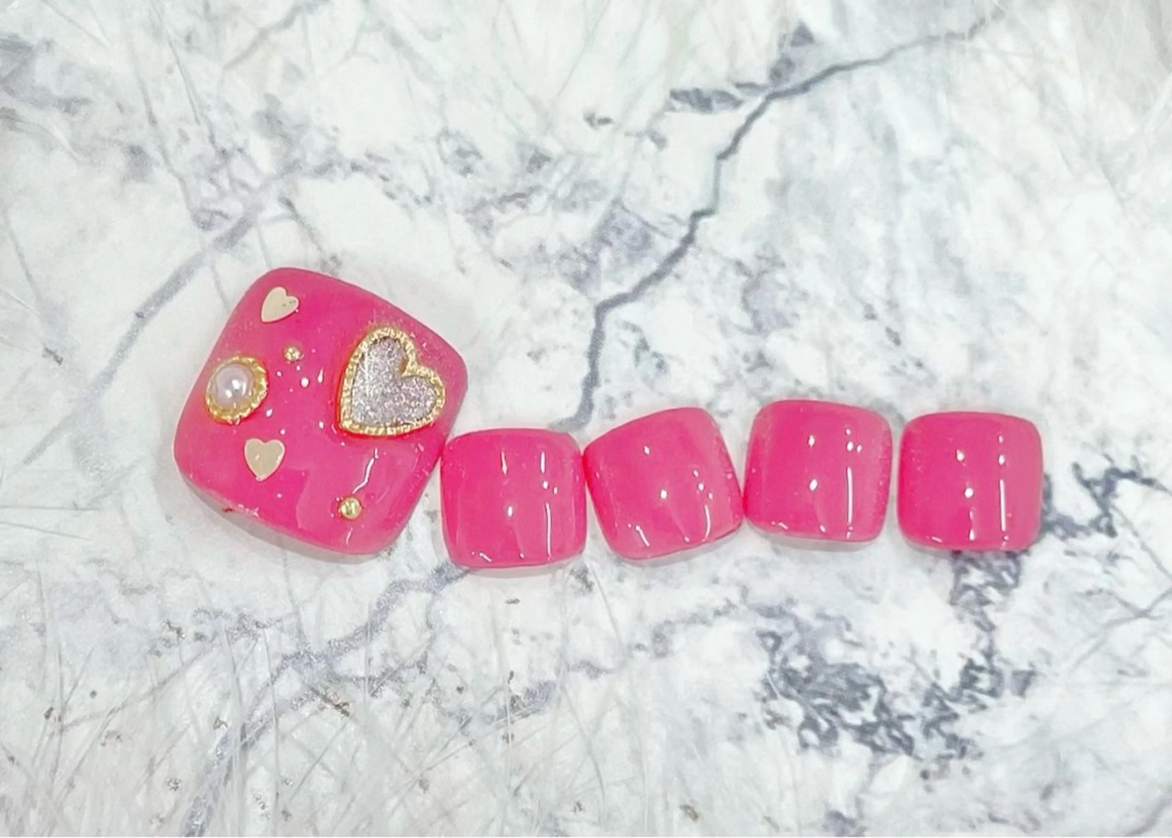 🐾定額デザインフットコース🌟　オフ有り🉐現金払いで500円OFFの写真