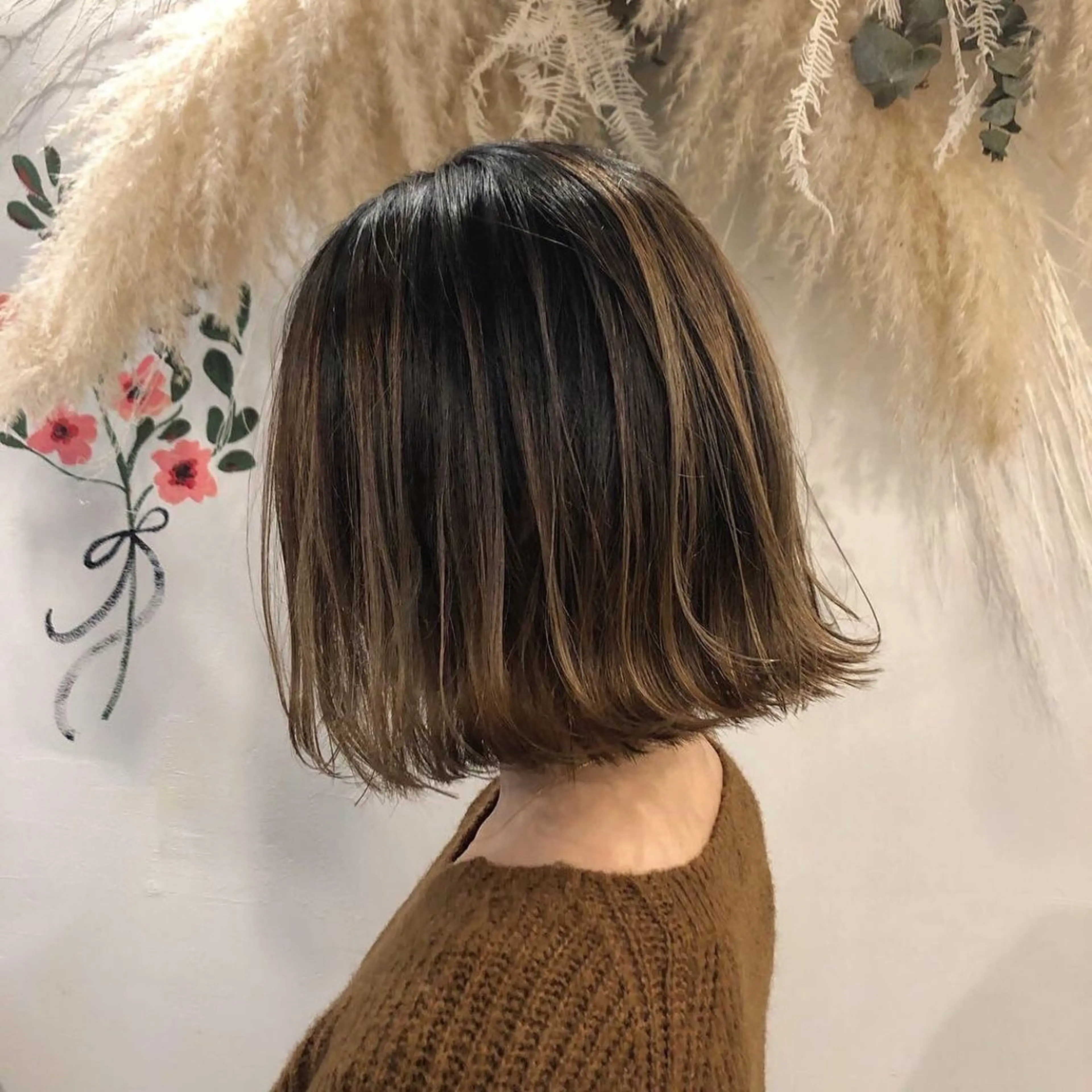 ショート カラー レザーカット/ ミニボブ/しおりのヘアスタイル