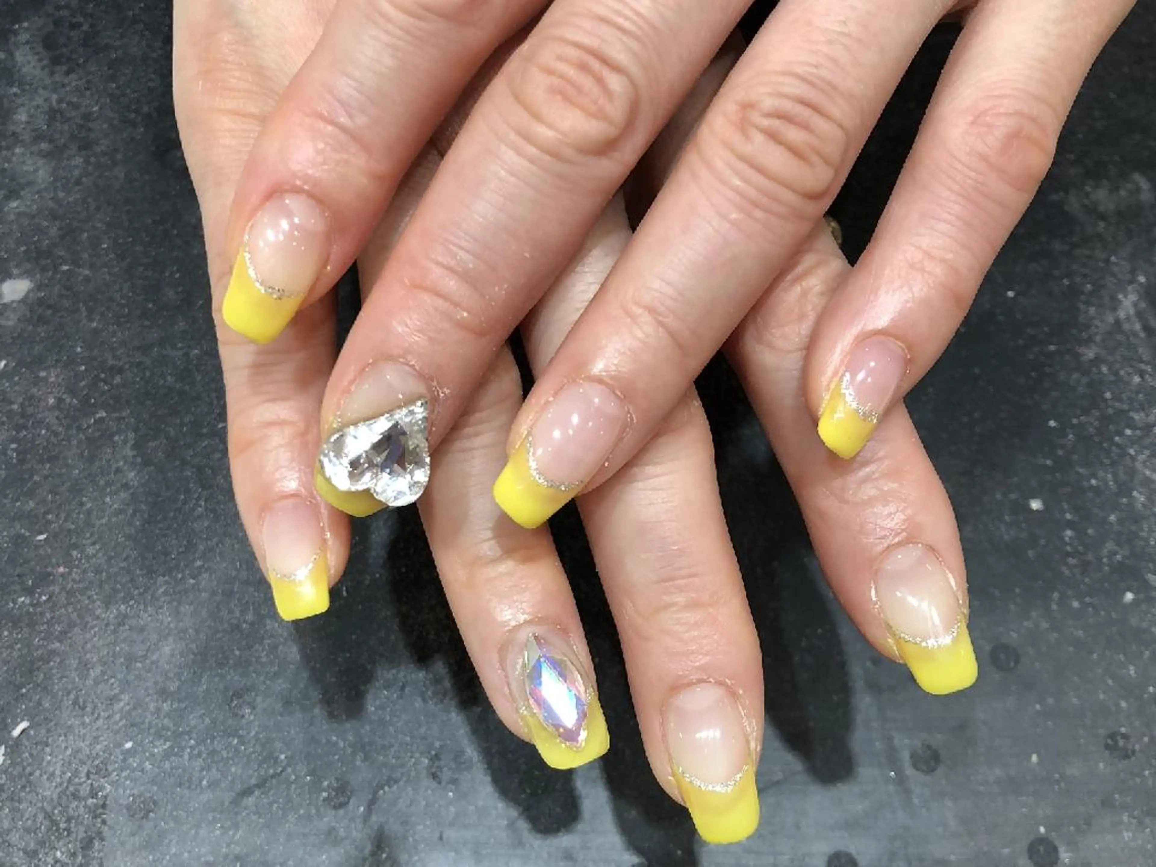 ネイル アートネイル フレンチネイル ラメ(グリッター) 金沢 聖美のネイルデザイン