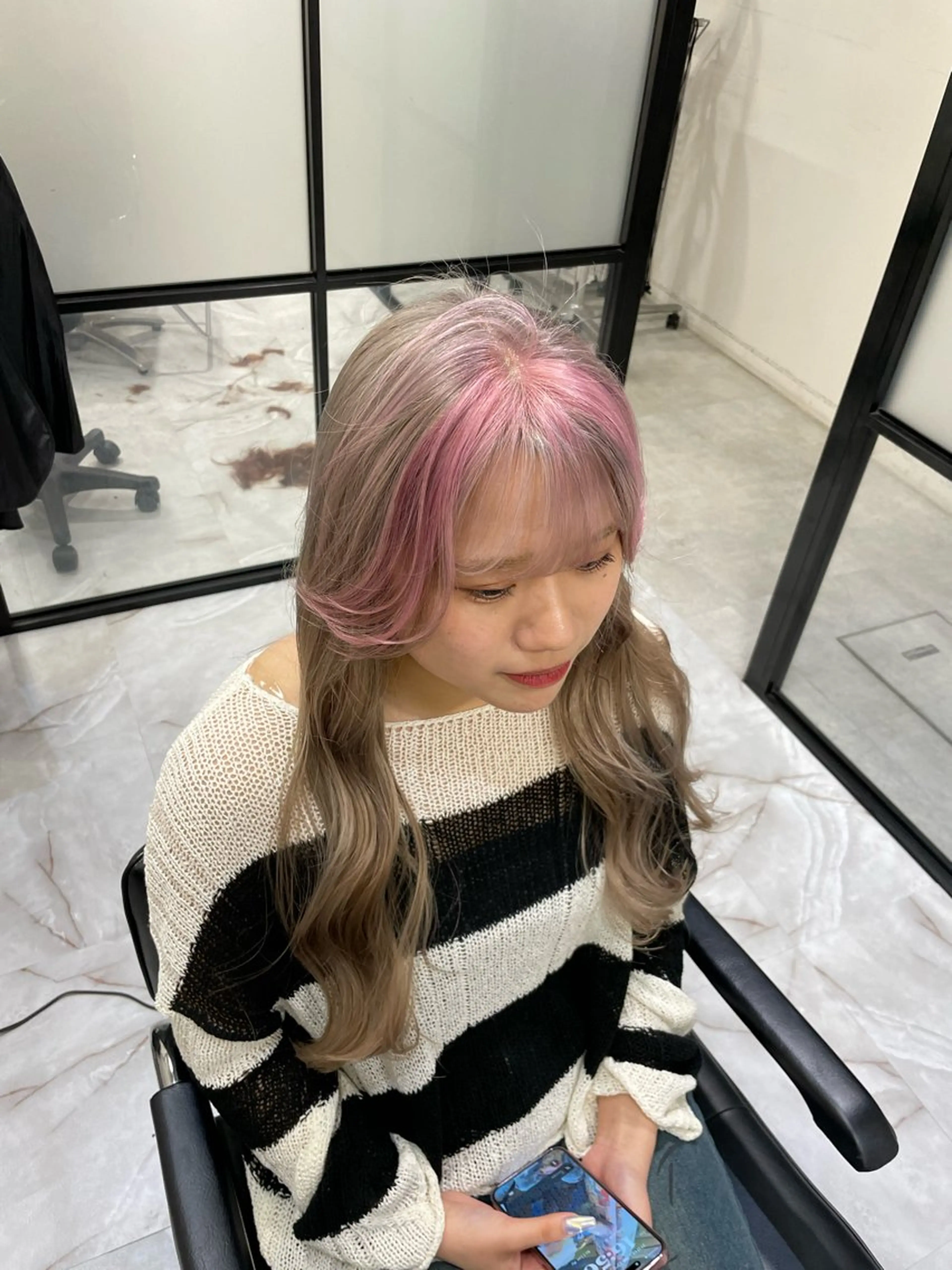 ロング akane .のヘアスタイル