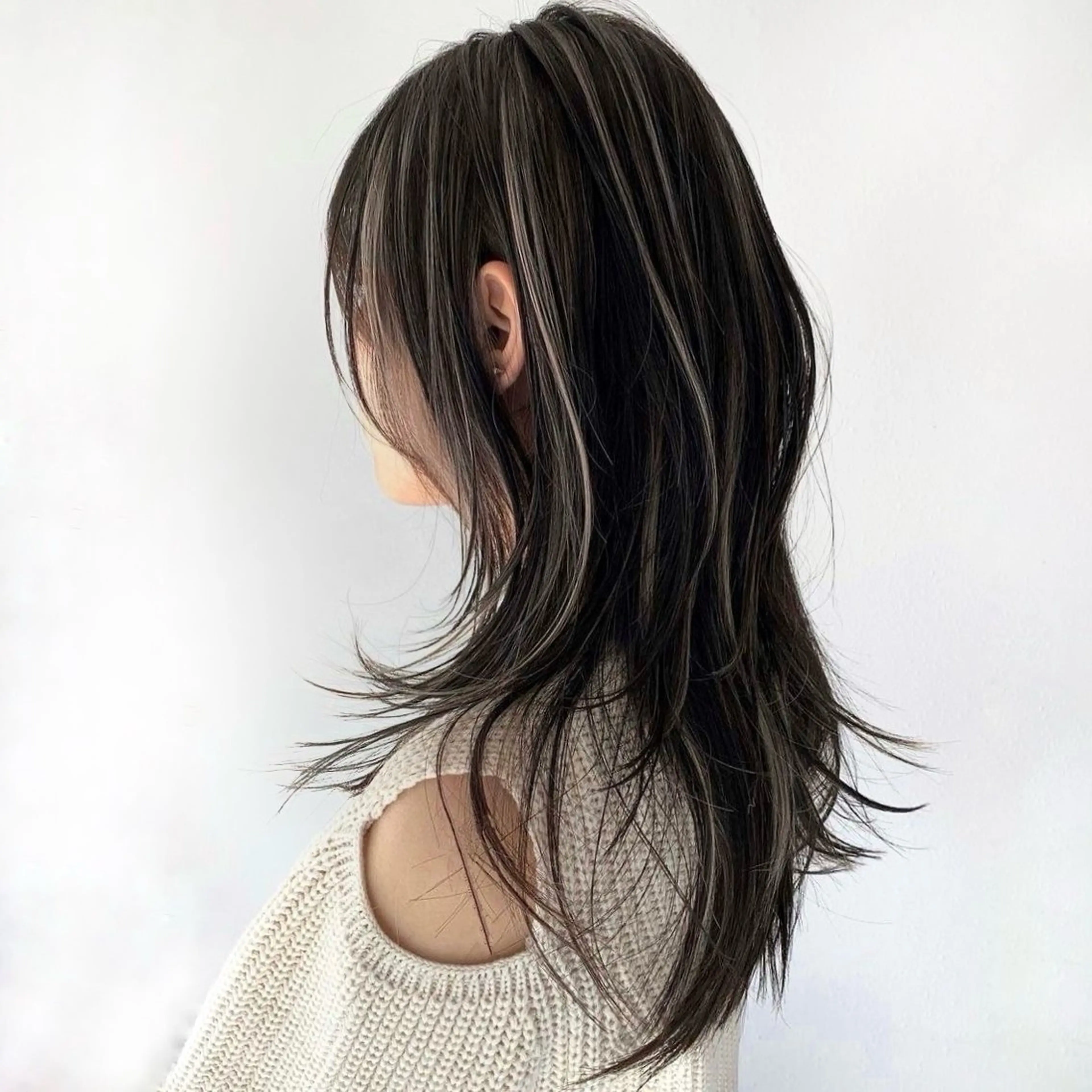 ロング カラー YUIKA☆髪質改善 小顔カット艶カラーのヘアスタイル