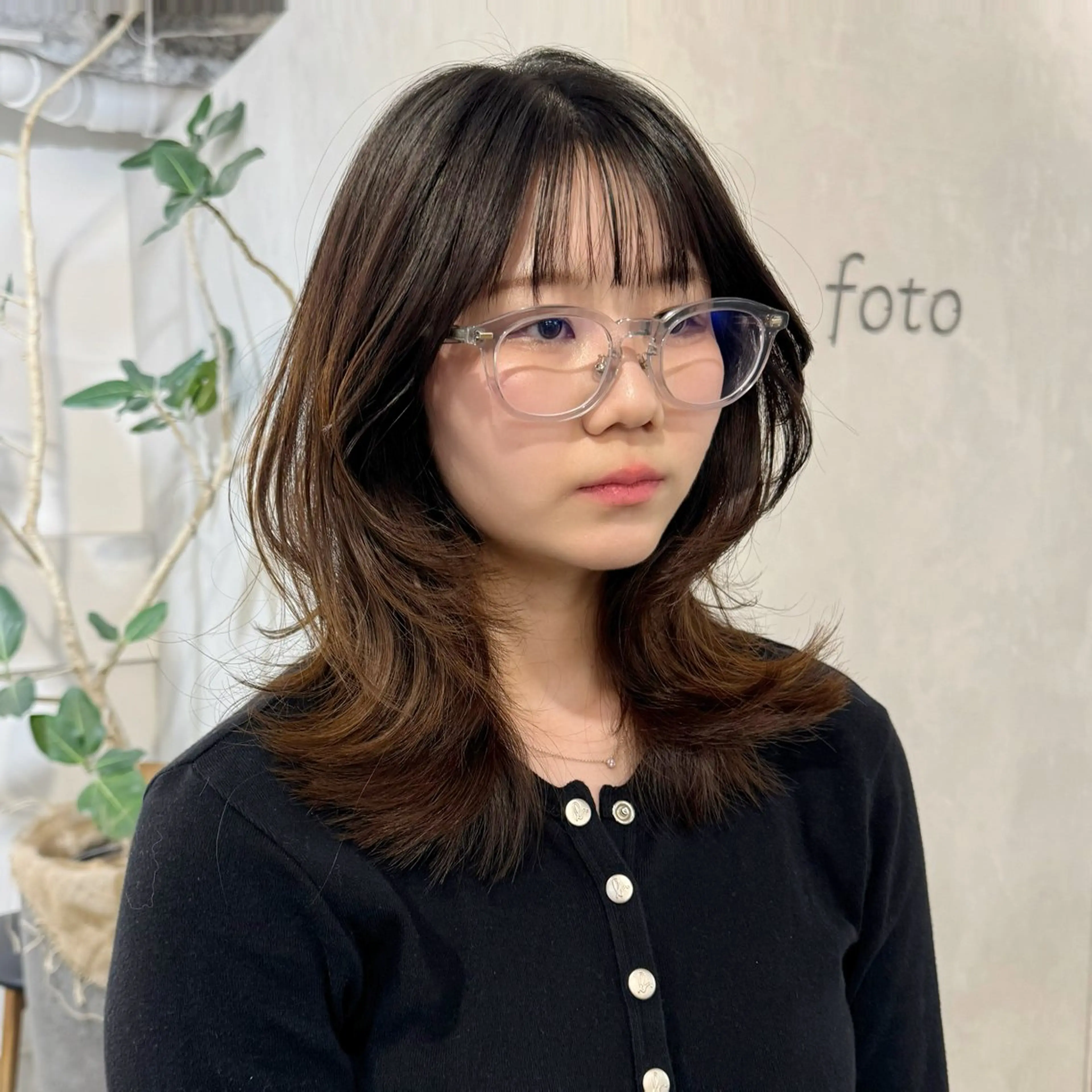 セミロング カット ヘアカラー トリートメント 顔周りcut・ご相談 ＝新宿しずく🇰🇷のヘアスタイル