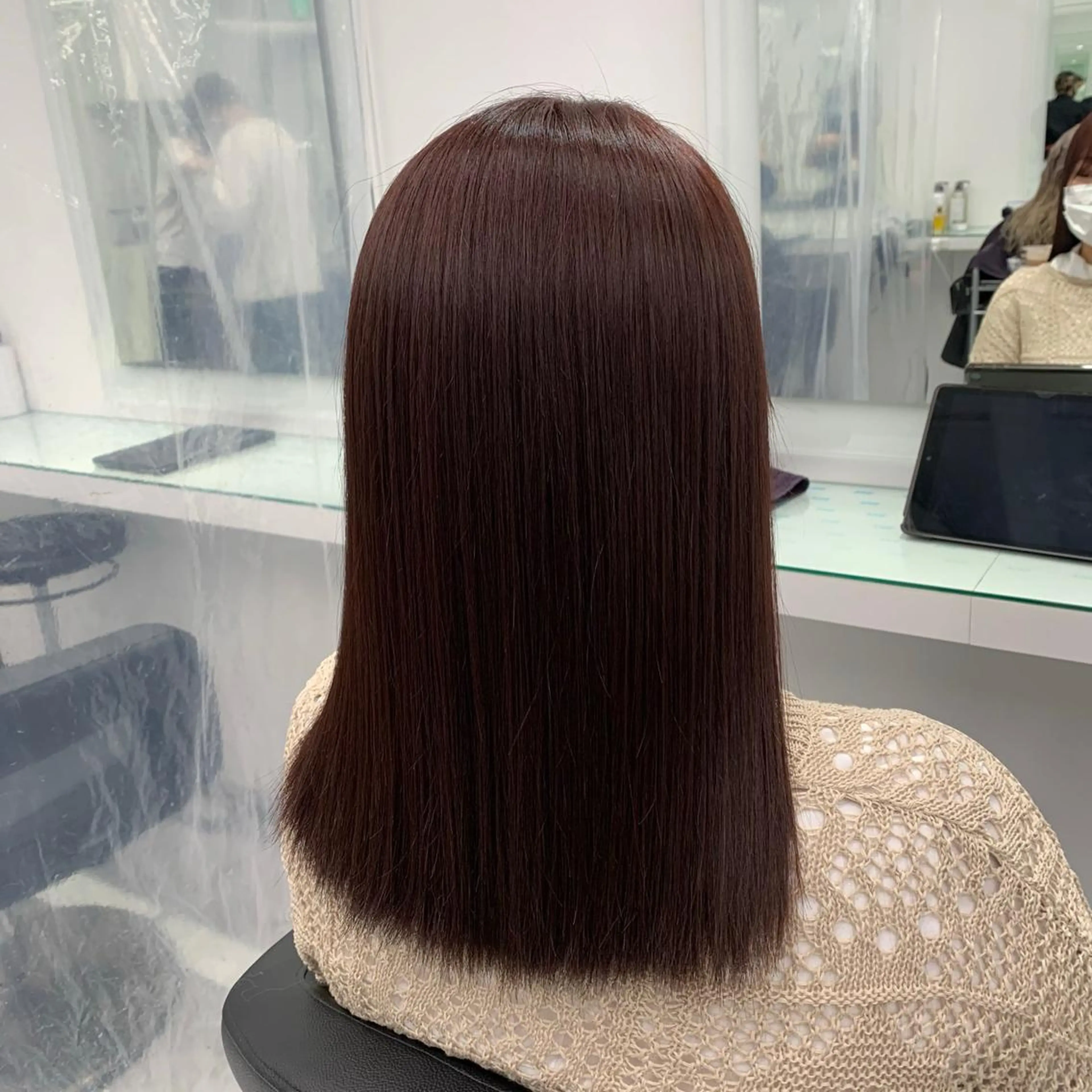 ミディアム カラー キッズ ネイル マツエク・マツパ アイブロウ ヘアカラー トリートメント ヘッドスパ ヘアセット 💕トレンドうる艶髪 💕TUNE銀座のヘアスタイル