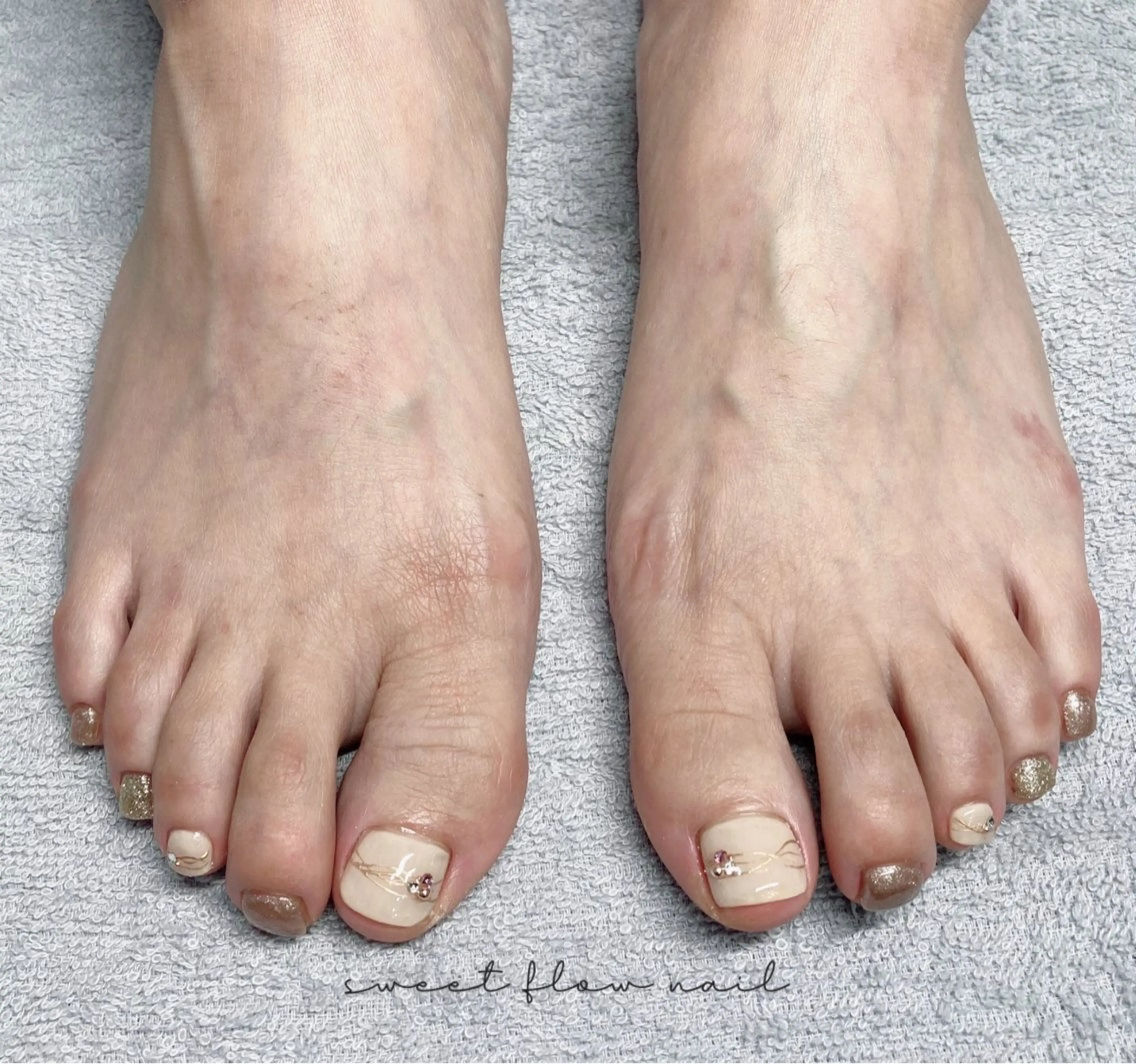 ネイル sweet flow nailのネイルデザイン