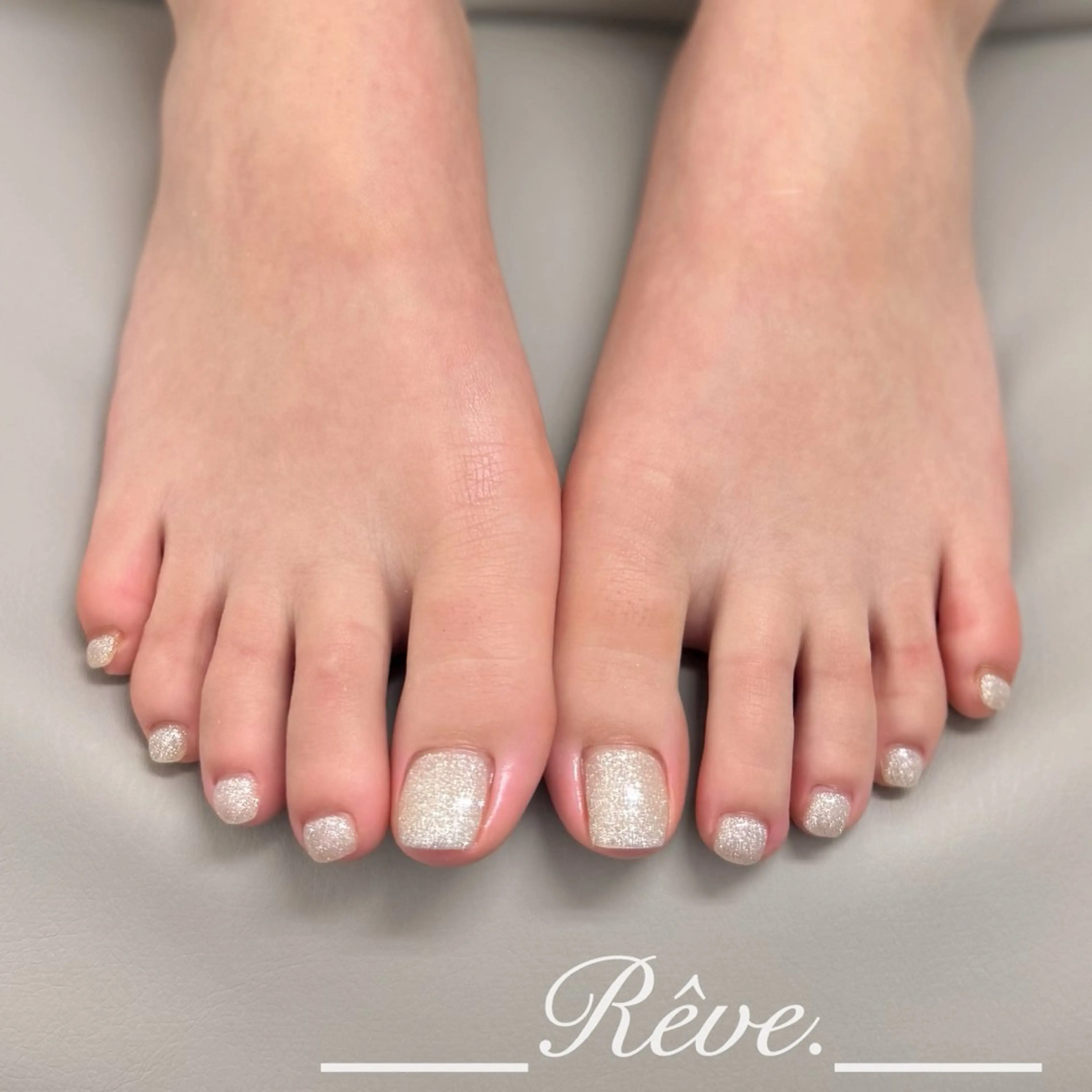 ネイル ハンドネイル フットネイル Reve.所属・Reve. 黒澤のネイルデザイン