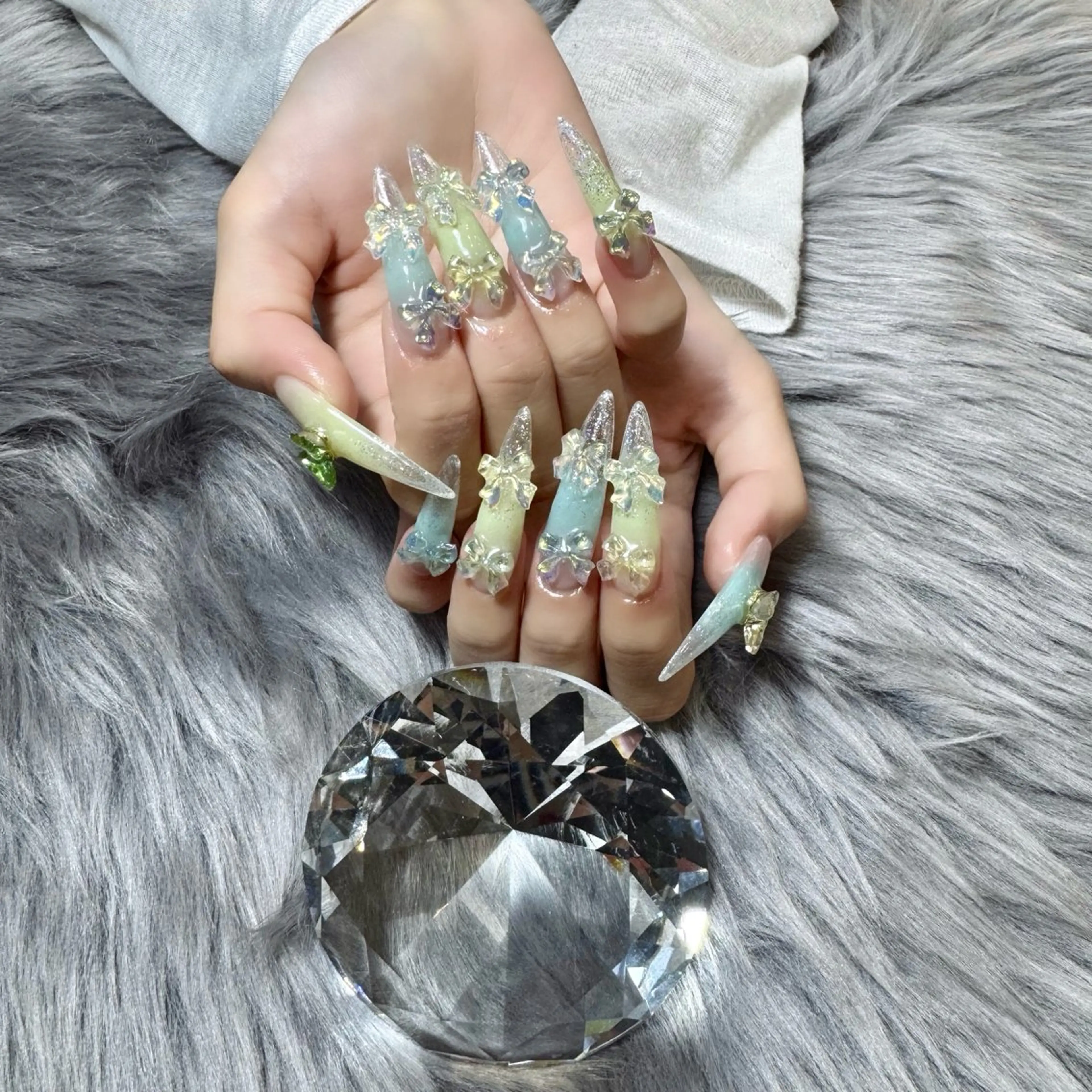 ネイル ロングネイル ネイルチップ ハンドネイル Doris Nail Salonのネイルデザイン