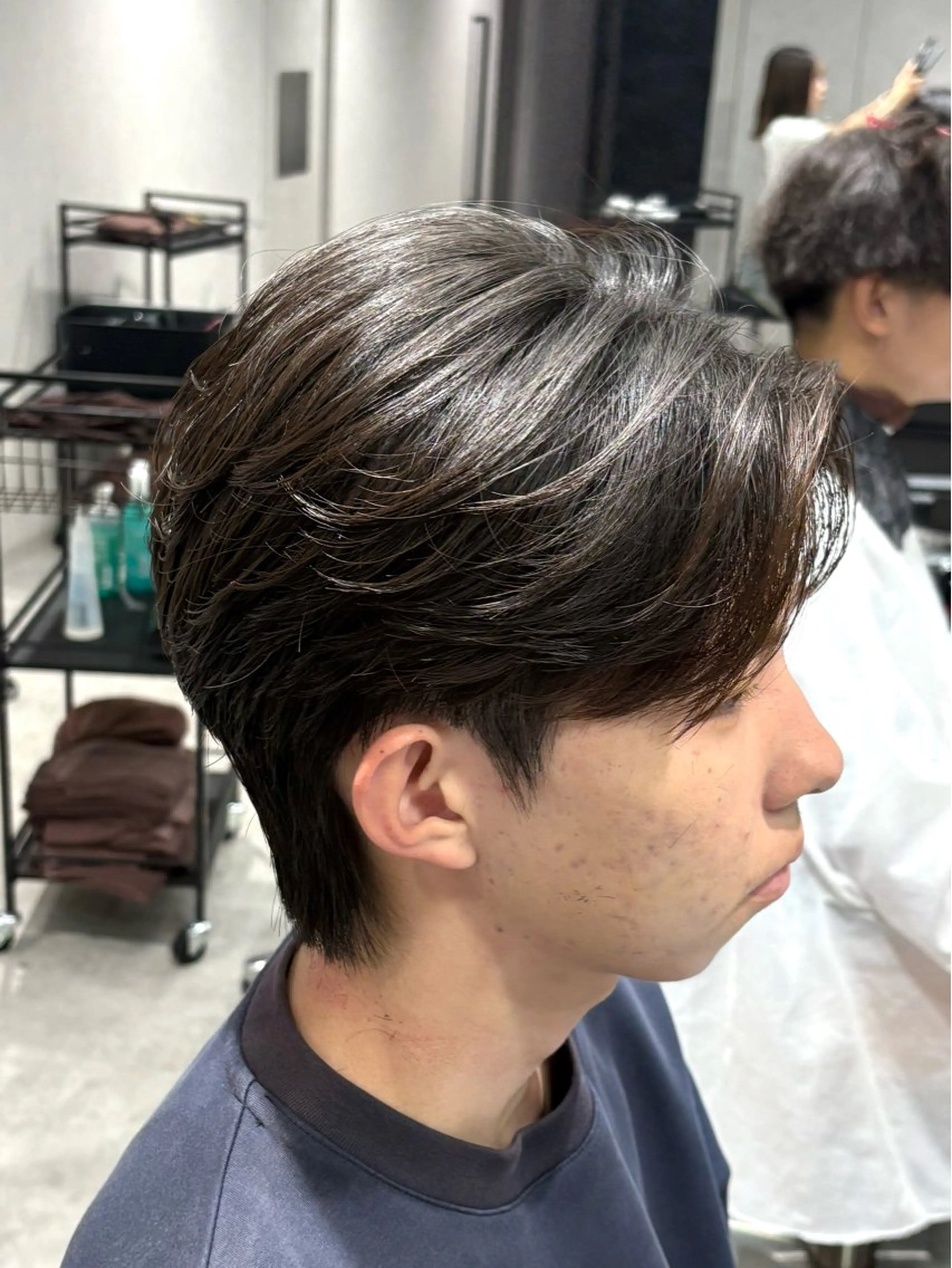 ショート カラー パーマ メンズ カット 【シャドウパーマ センターパート】義心のヘアスタイル