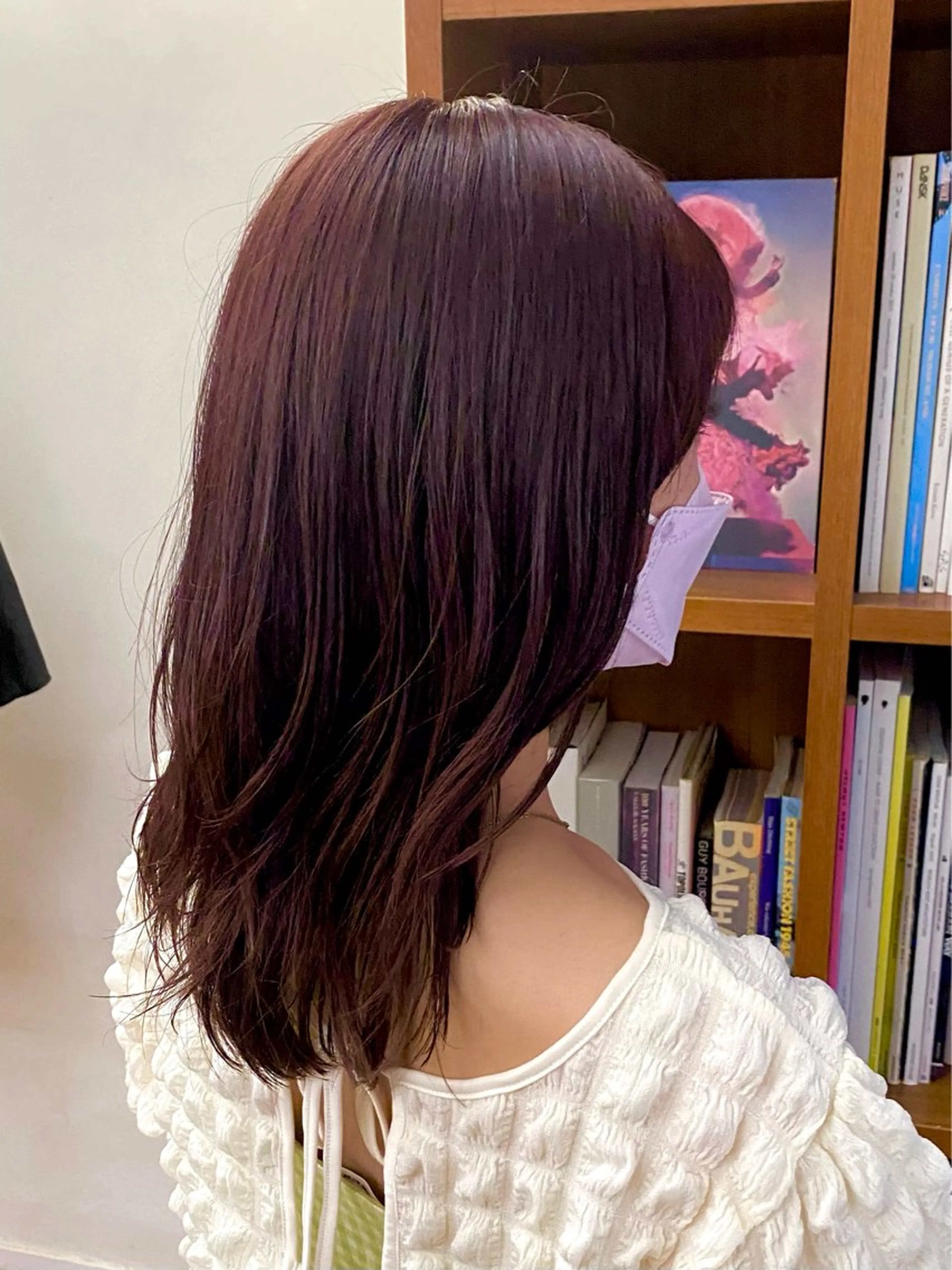 ミディアム カラー ボルドーカラー カシス レッドカラー カット ヘアカラー トリートメント 似合わせレイヤー/ パーマヘア/高倉のヘアスタイル