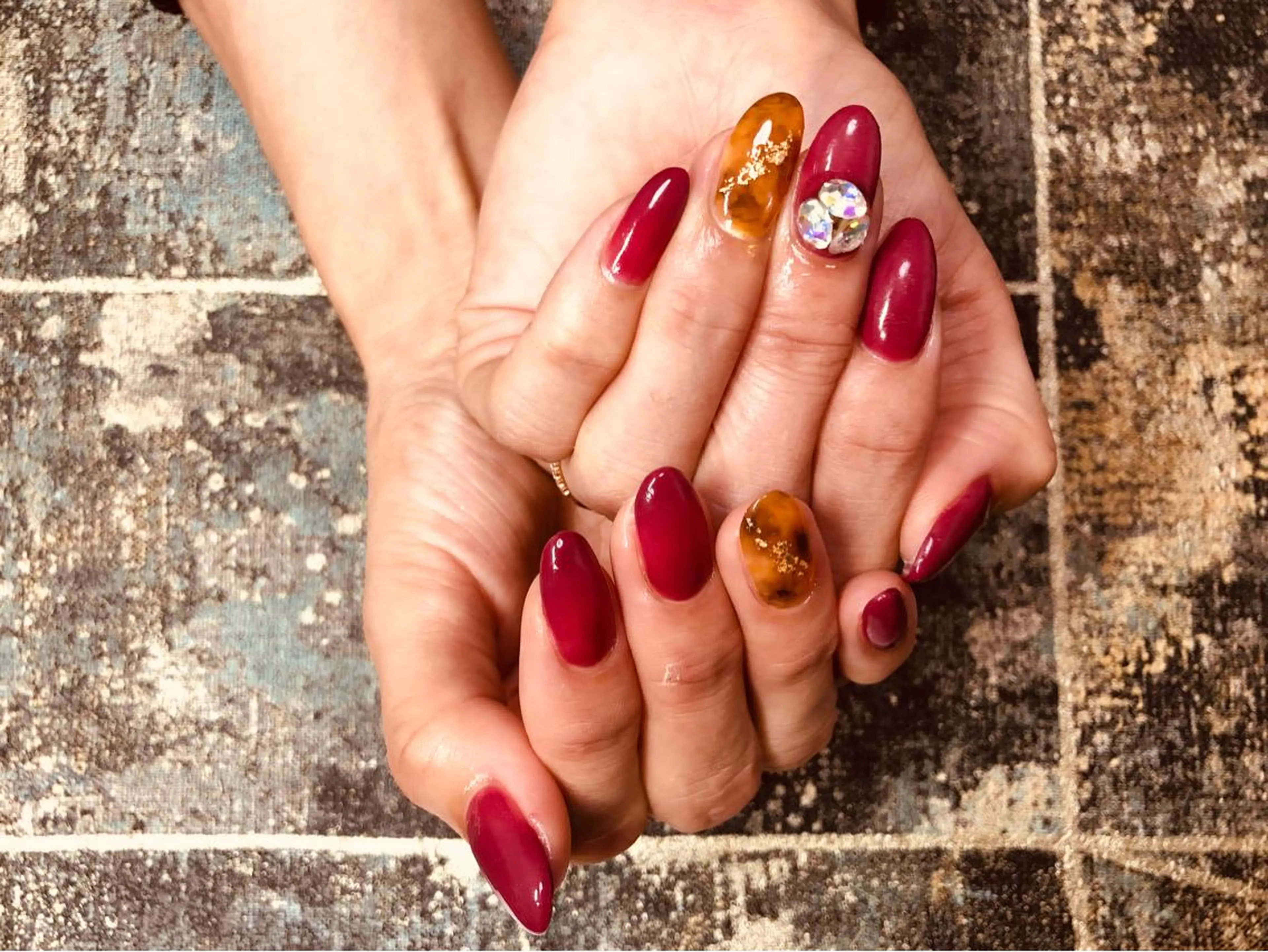 ネイル 札幌ネイルgorella所属・gorella Ａのネイルデザイン