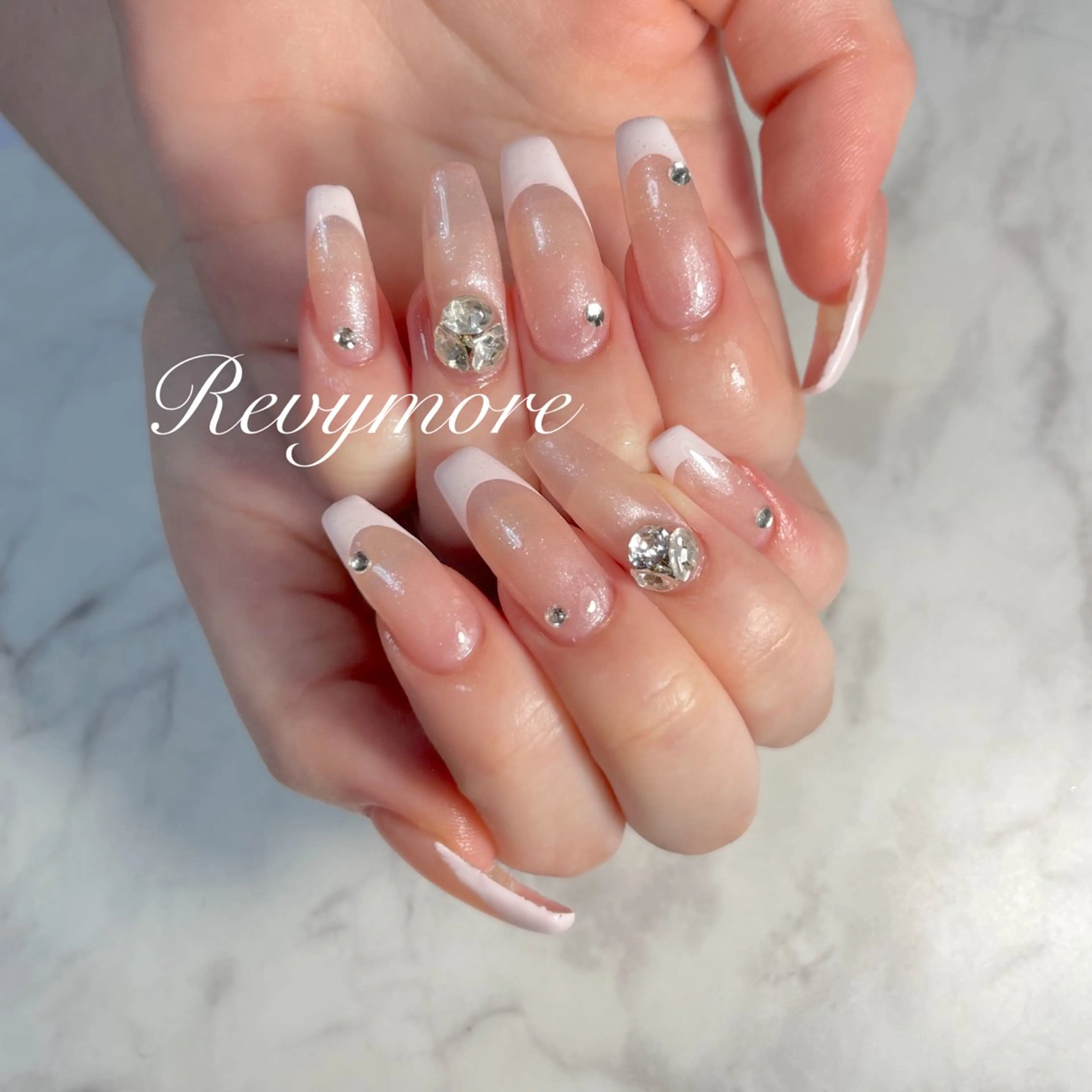 ネイル フレンチネイル ジェルネイル ニュアンスネイル オフィスネイル ピンク nail salon Revymoreのネイルデザイン