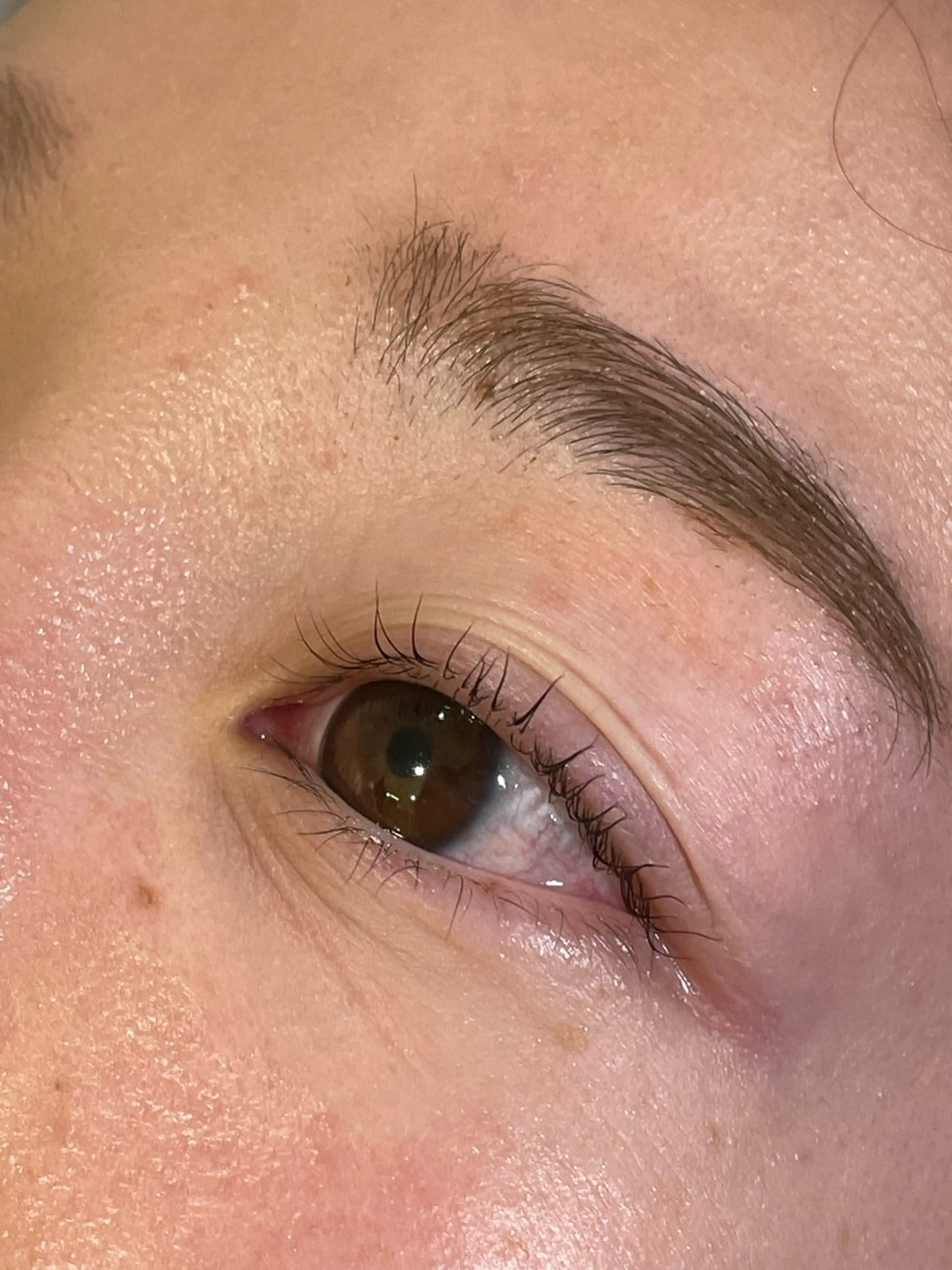 マツエク・マツパ 井上 真里奈のヘアスタイル