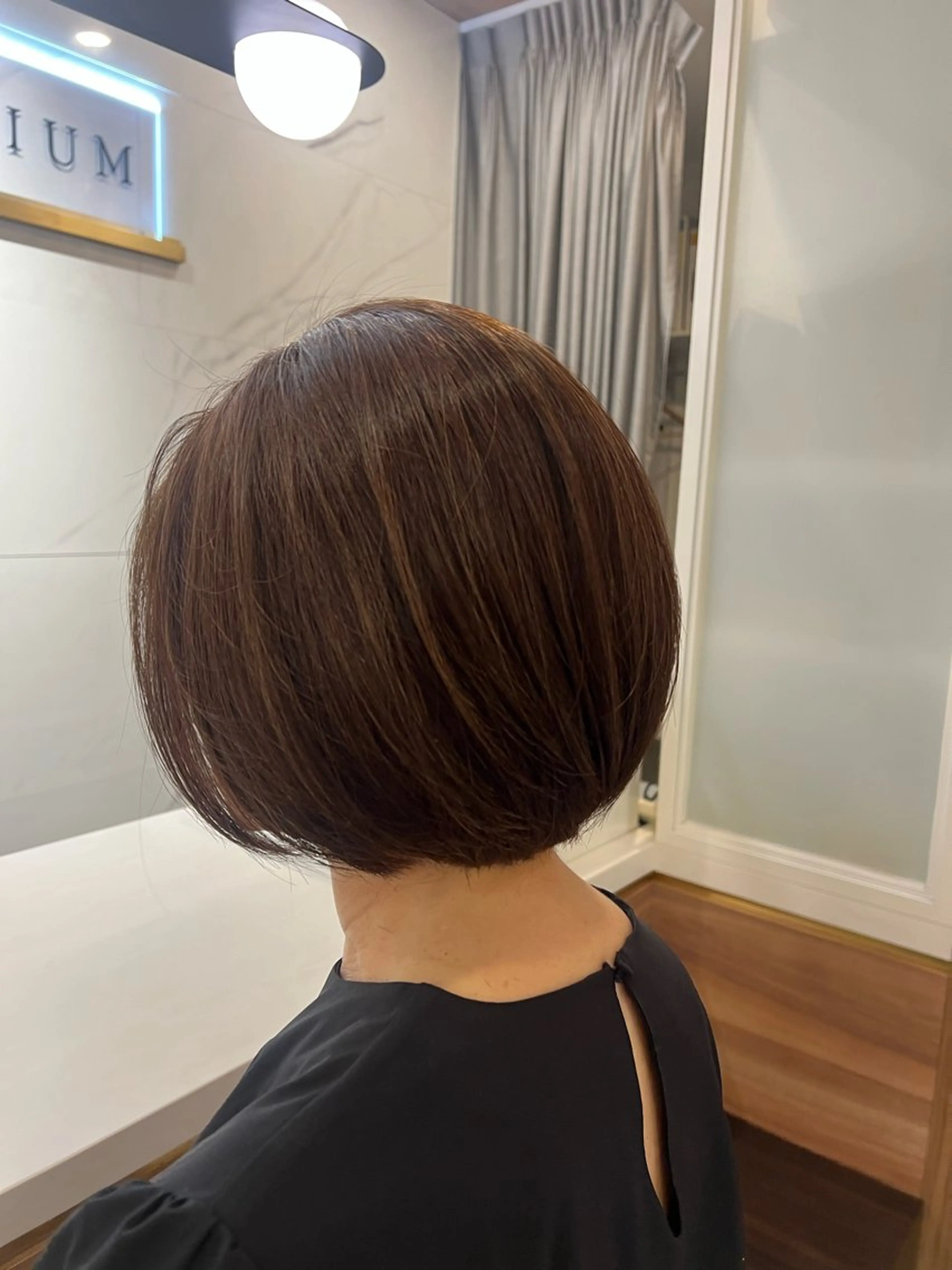 ショート 村中 逸紀のヘアスタイル