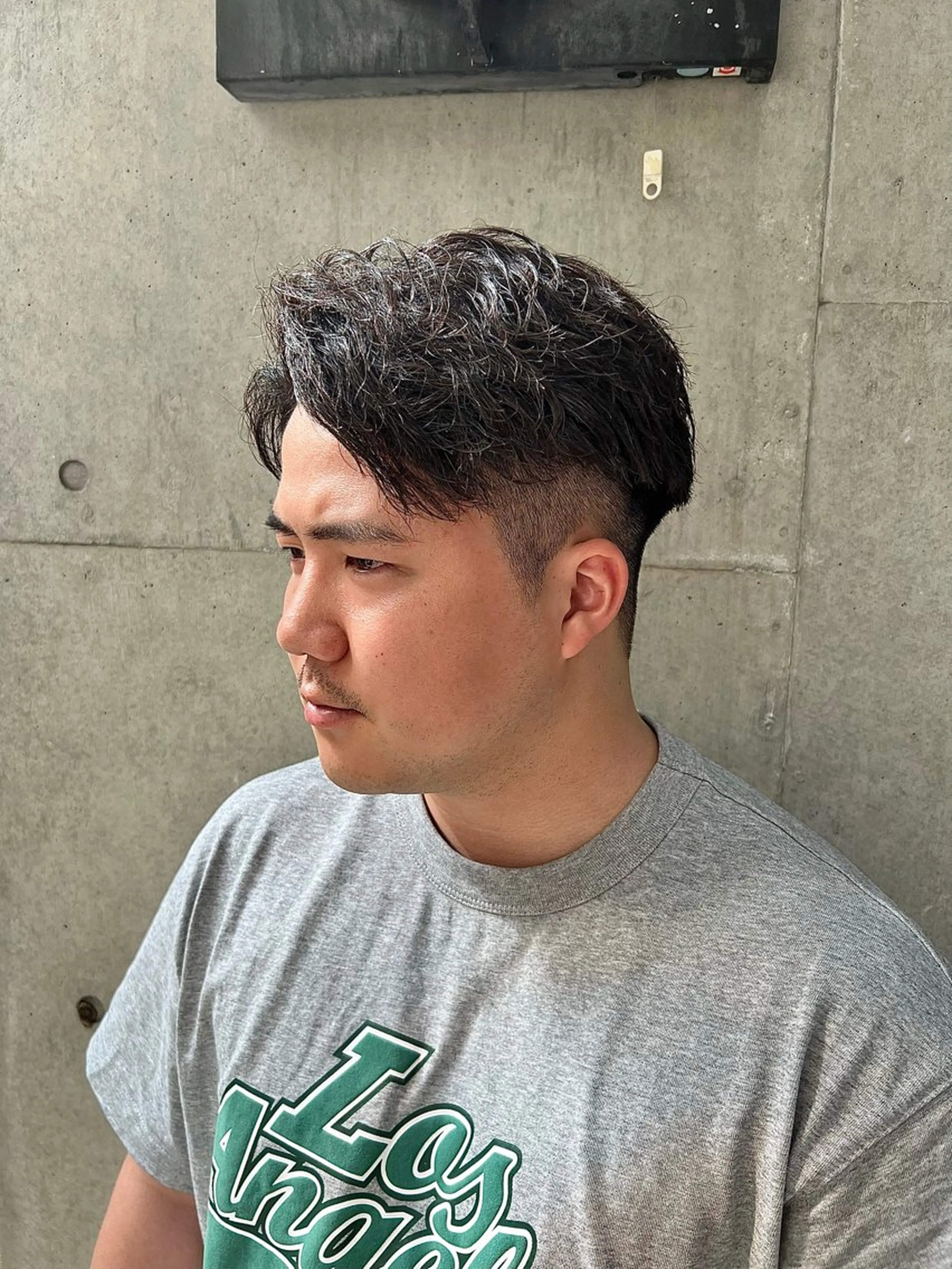 ショート パーマ 豊崎 佑輔のヘアスタイル