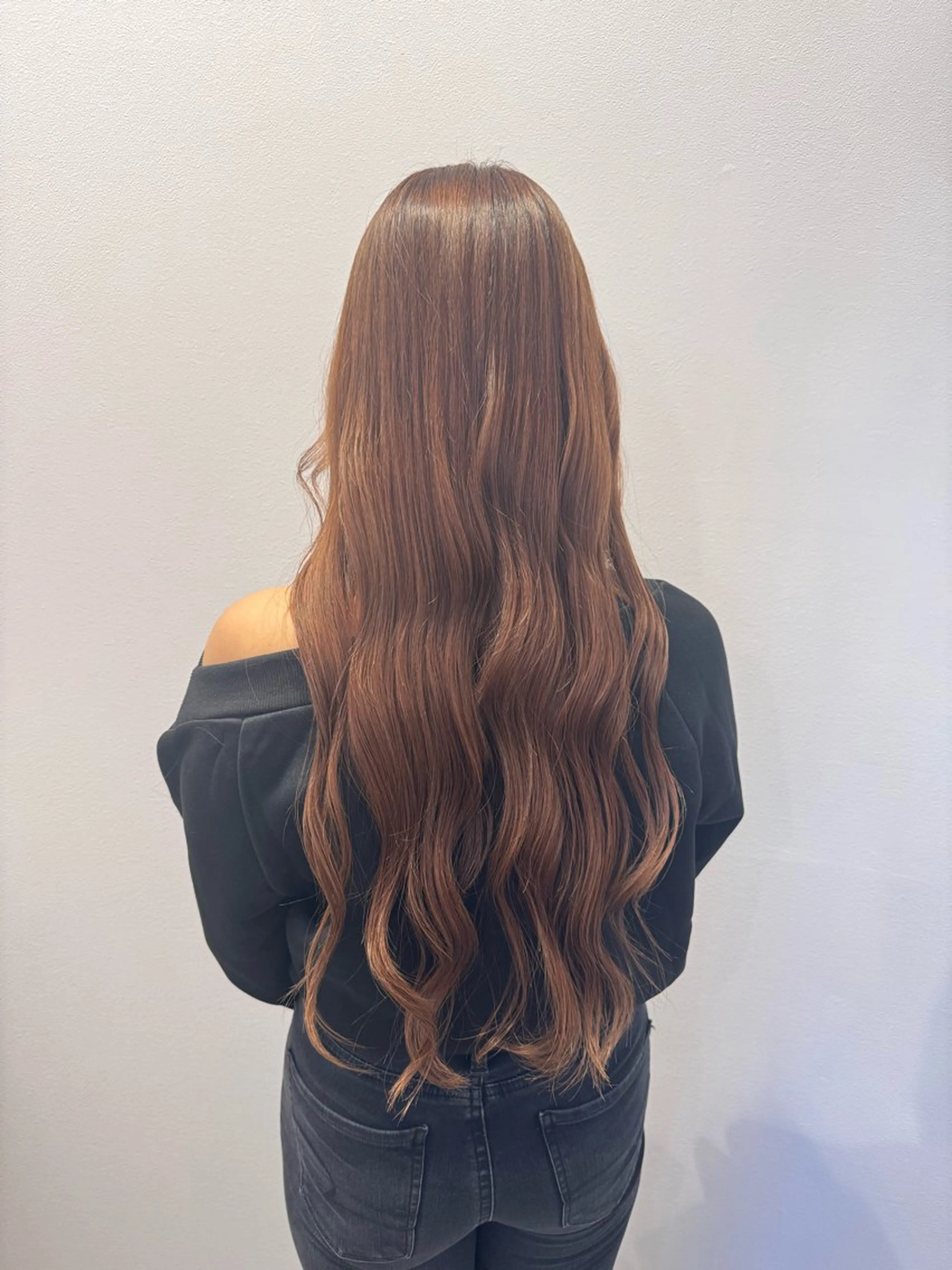 カラー 坪井 れあのヘアスタイル