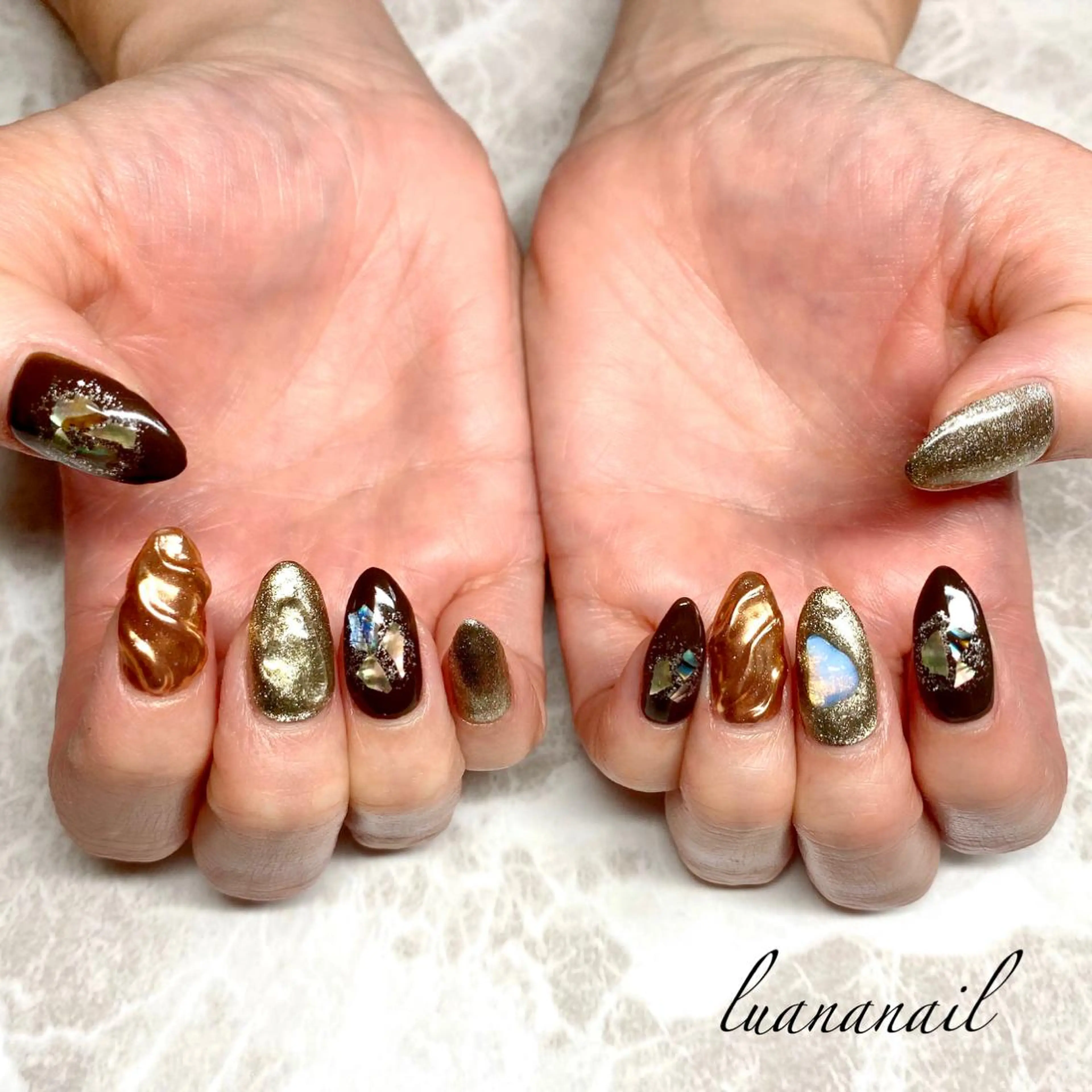 ネイル ミラーネイル luana nailのネイルデザイン