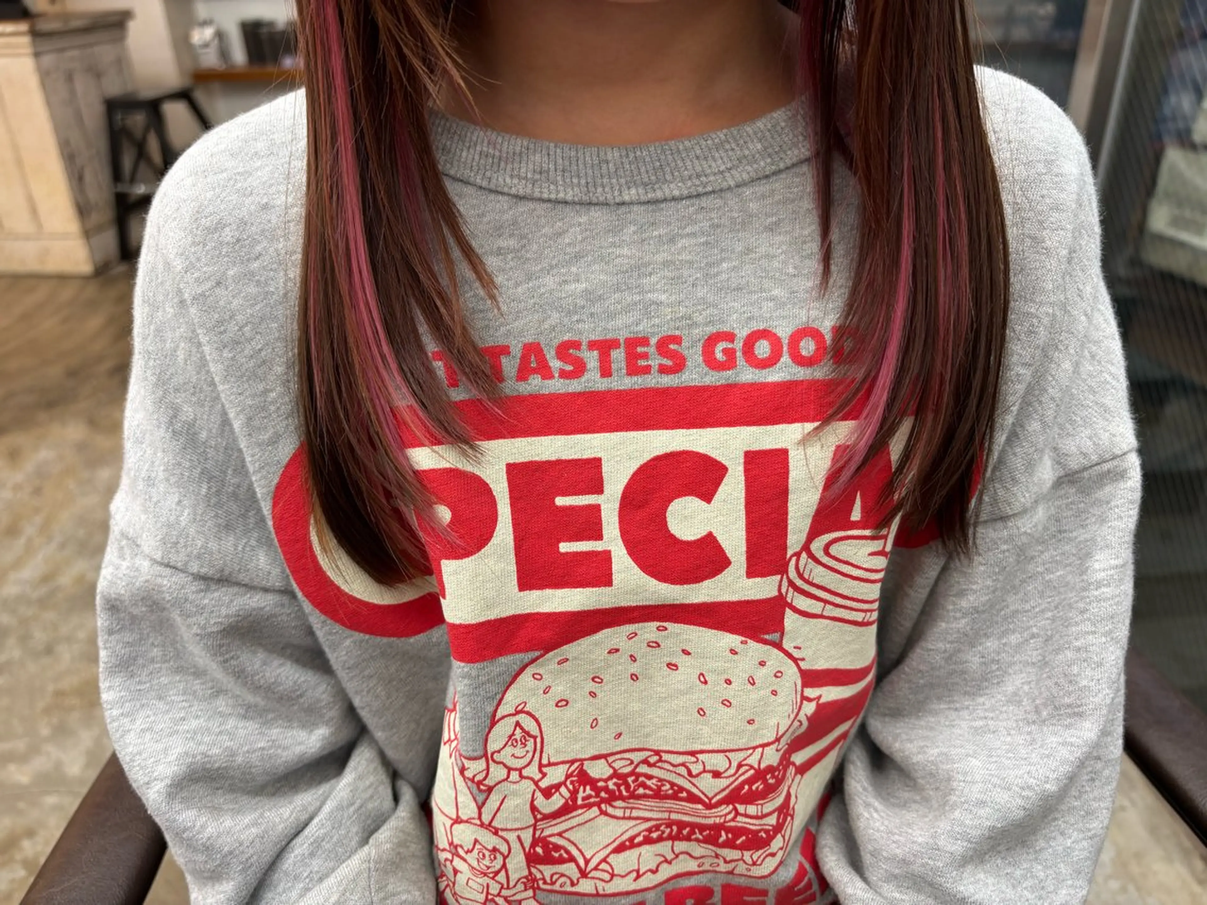 セミロング カット みぞぐち じゅりのヘアスタイル