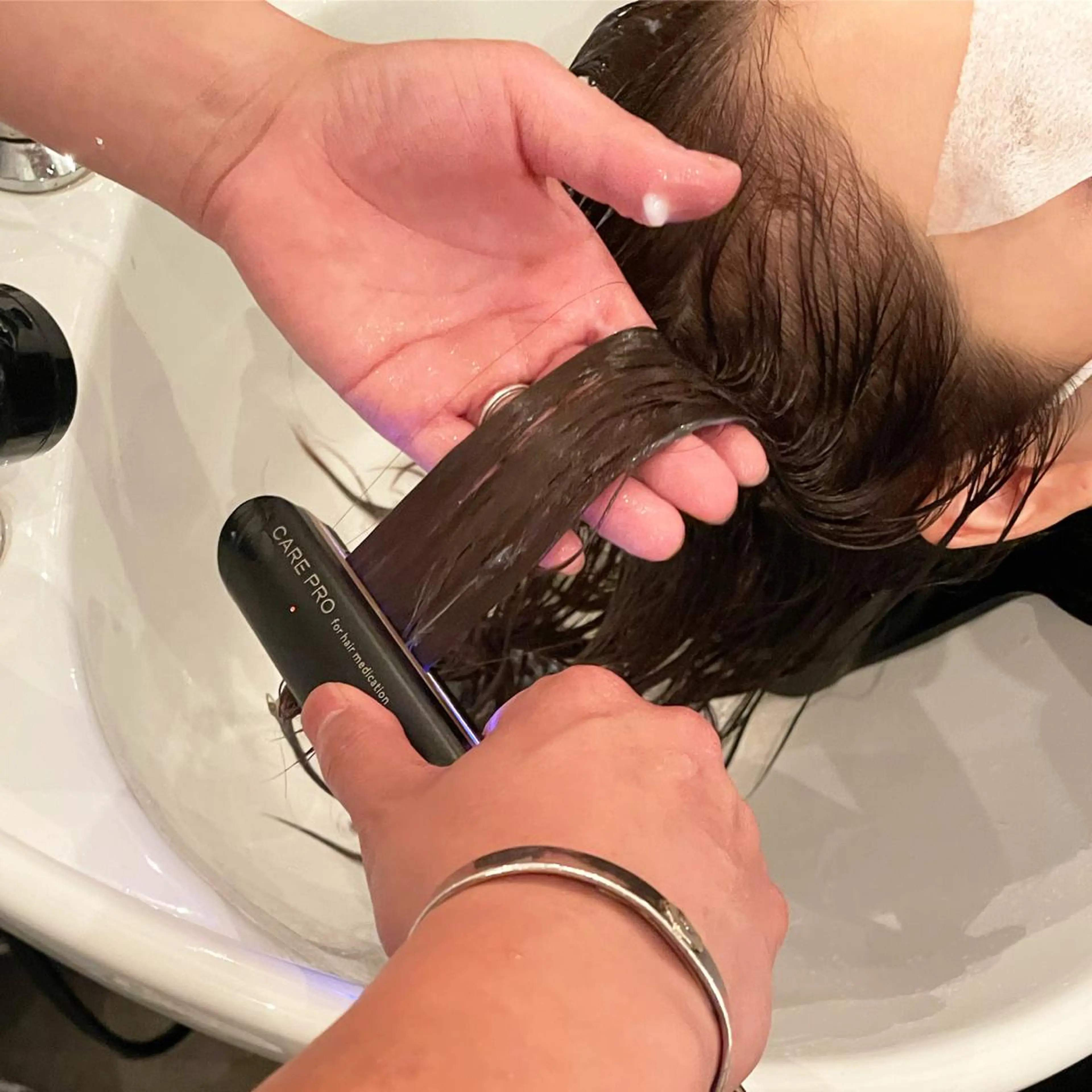 ロング N°　jillva 腰山 菜々美のヘアスタイル