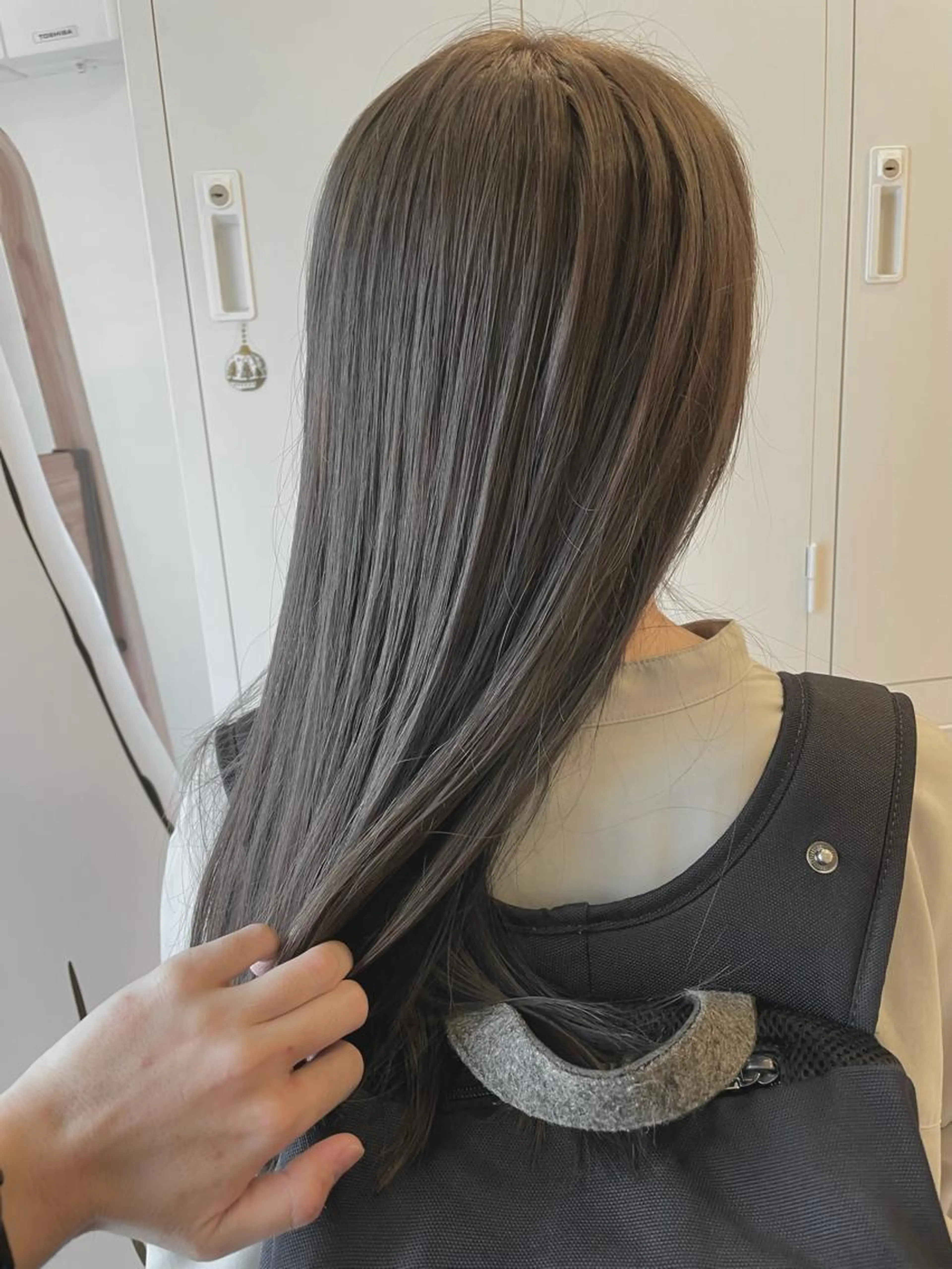 【🧑⚕️ブリーチなしケアダブルカラー🎨+カット+超音波トリートメント】✨ムラ修正もできて低ダメージでハイ透明感!✨の写真