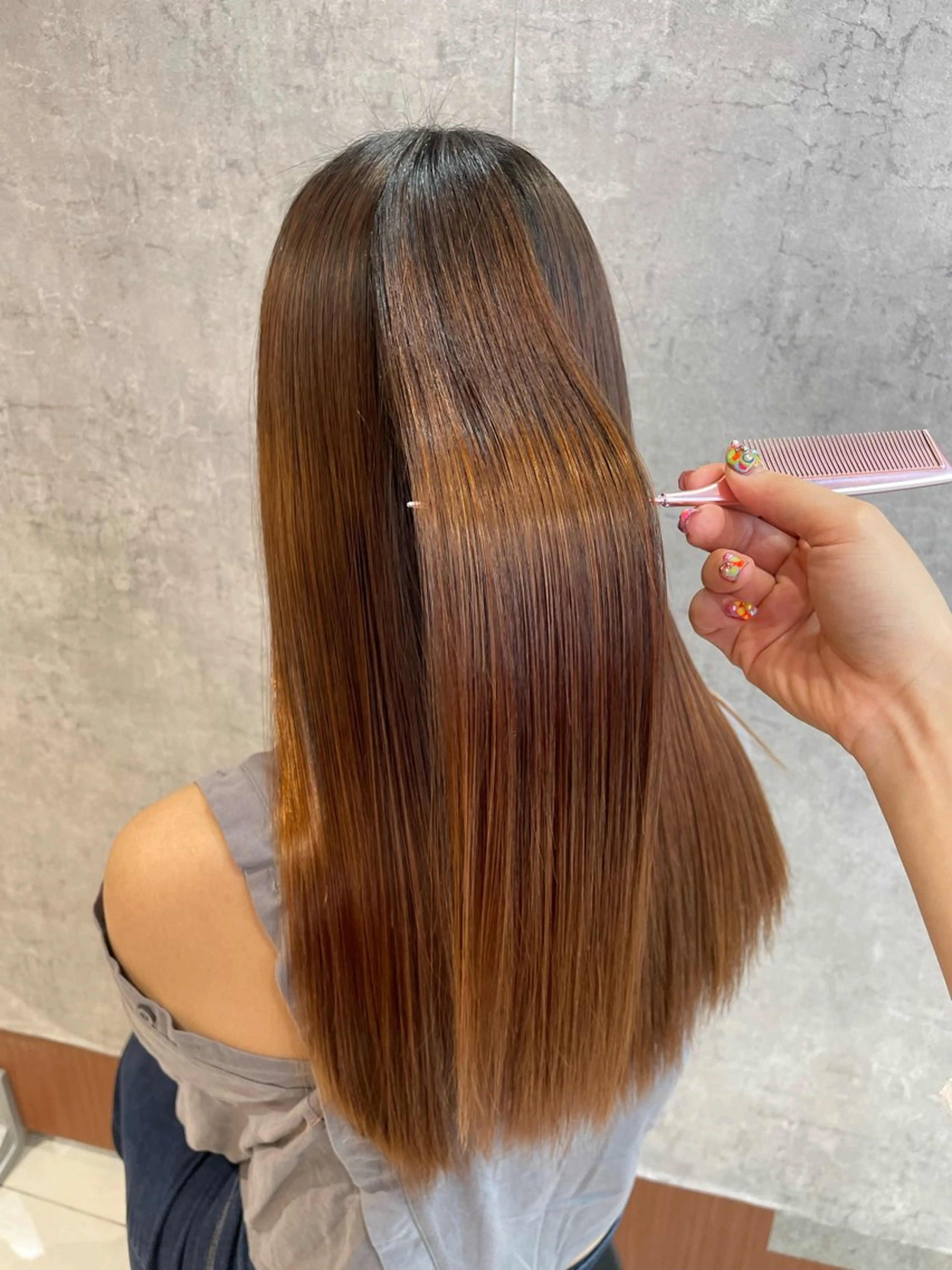 ロング shiho/名駅💎 ケアカラー/ブリーチのヘアスタイル