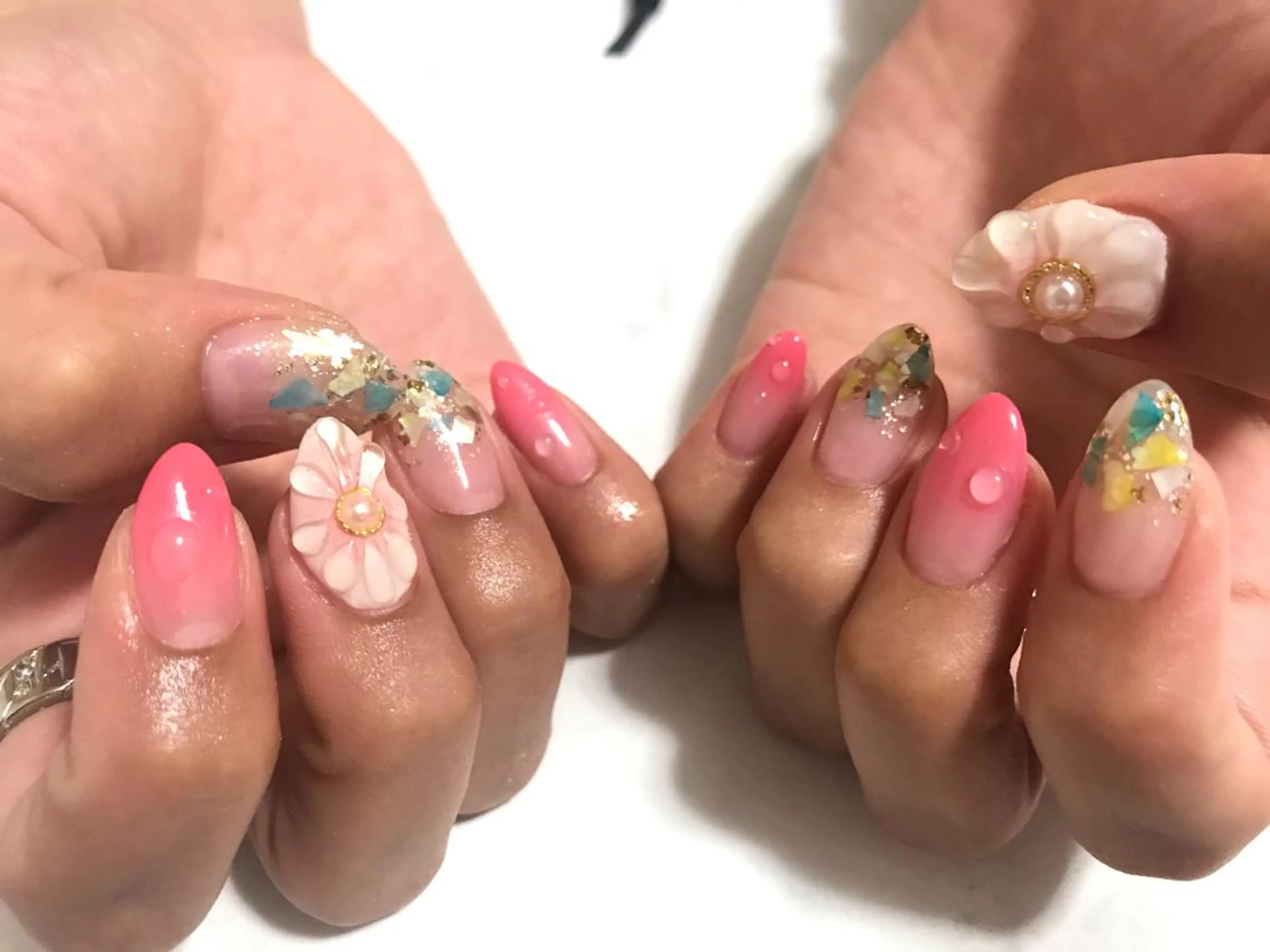 ネイル ecrin (エクラン)のネイルデザイン