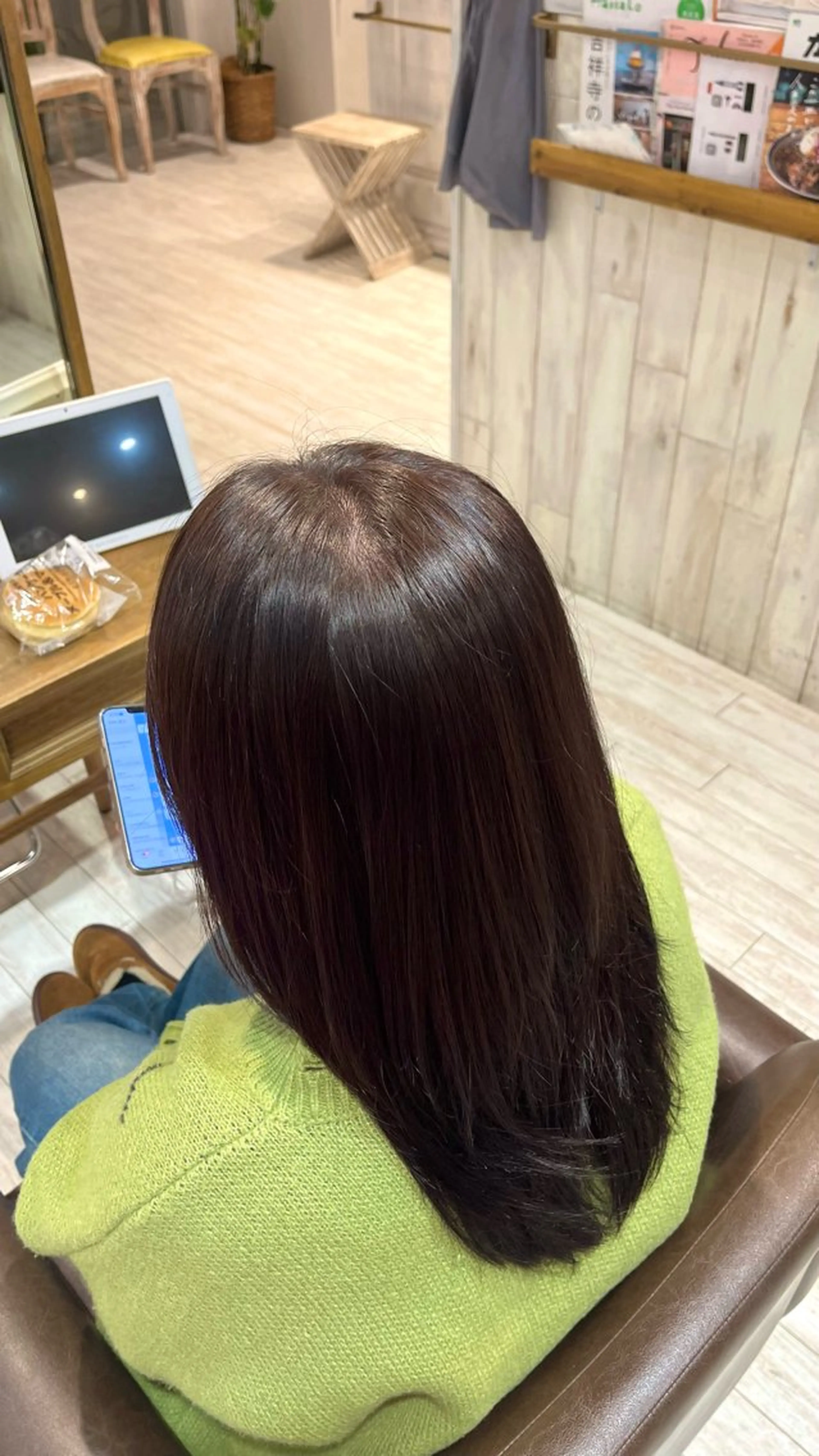 ミディアム カラー ブラウンカラー ラベンダーカラー 杉浦 悠月のヘアスタイル