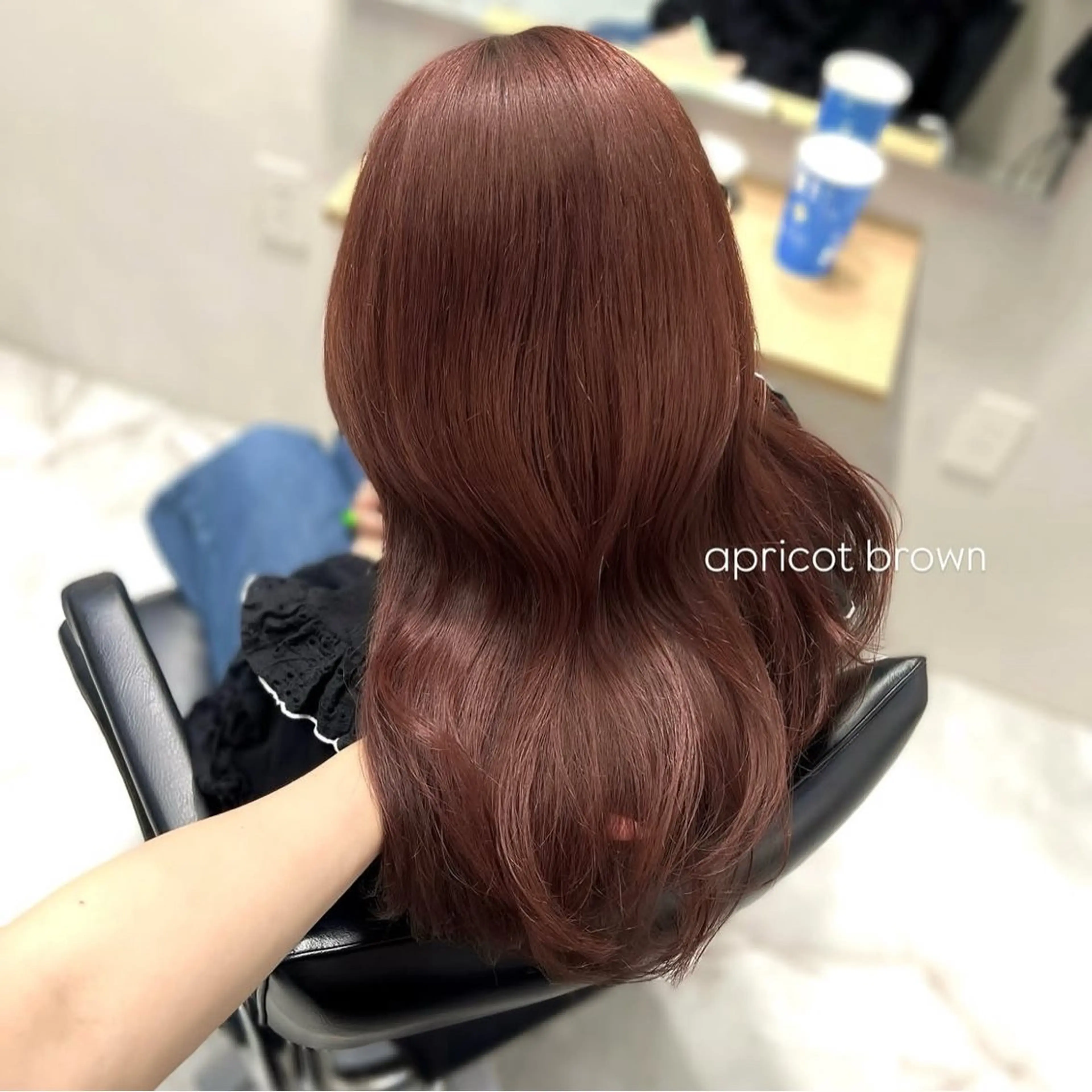 ロング カラー ブリーチ ブラウンカラー ダブルカラー ブリーチなしカラー 前川 朋香のヘアスタイル