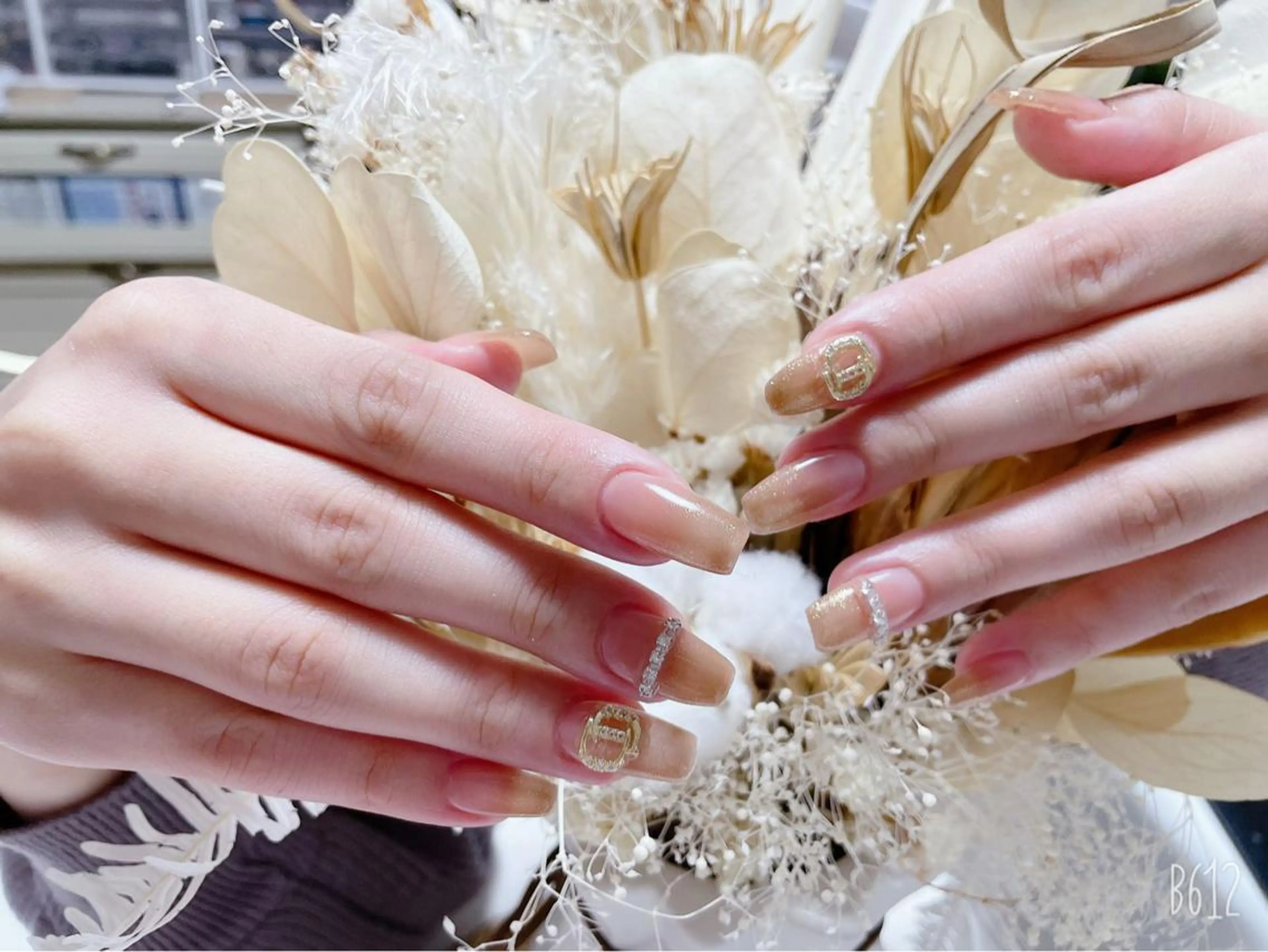 ネイル ハンドネイル M🌷nail 長さだし専門店のネイルデザイン