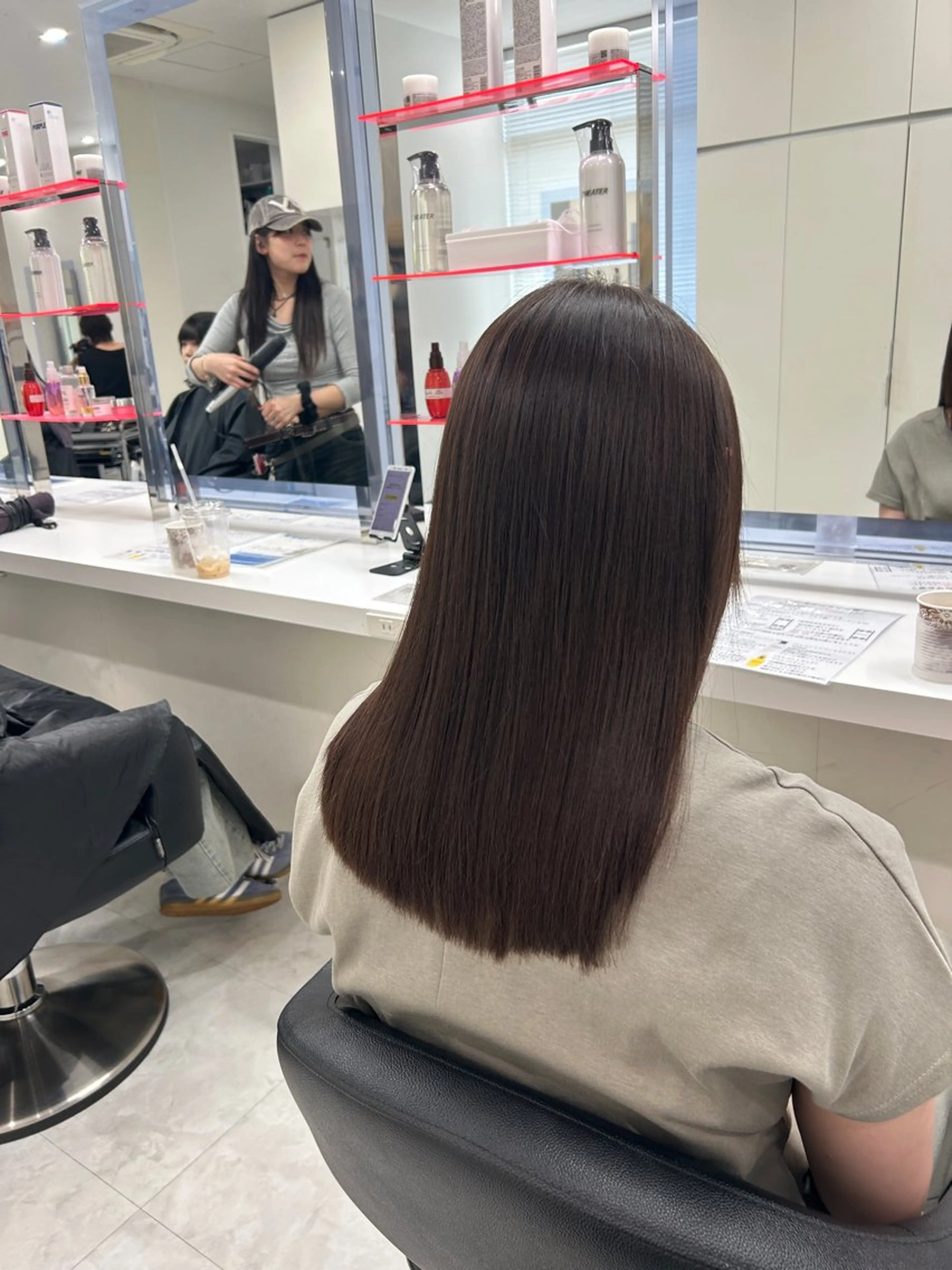 ロング カラー ヘアカラー トリートメント モテ艶🪄透明感カラ ー🦋RION🦋のヘアスタイル