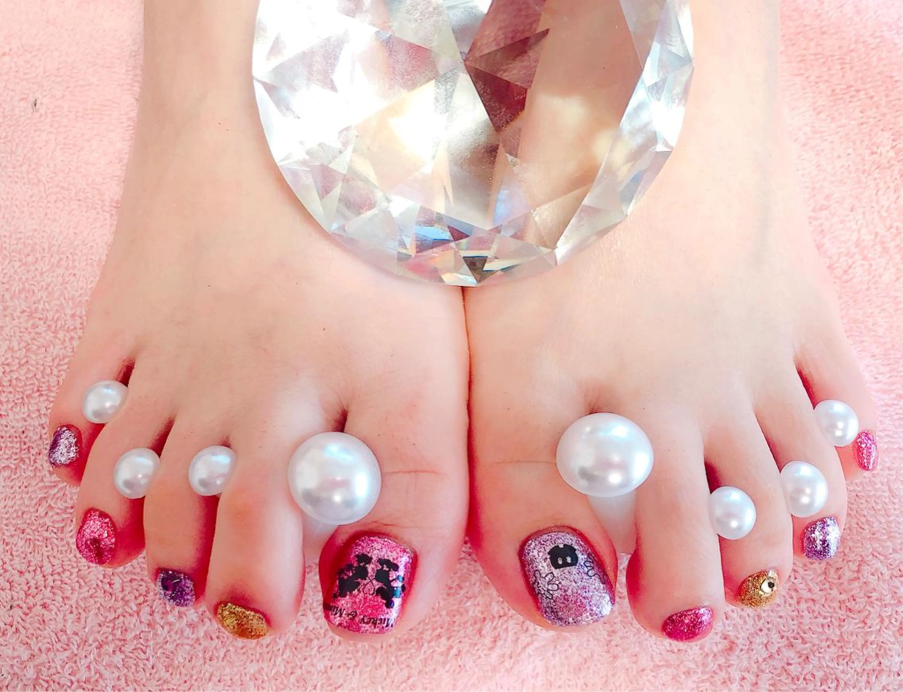 ネイル アートネイル フットネイル ワンカラーネイル CROWN プライベートサロンのネイルデザイン