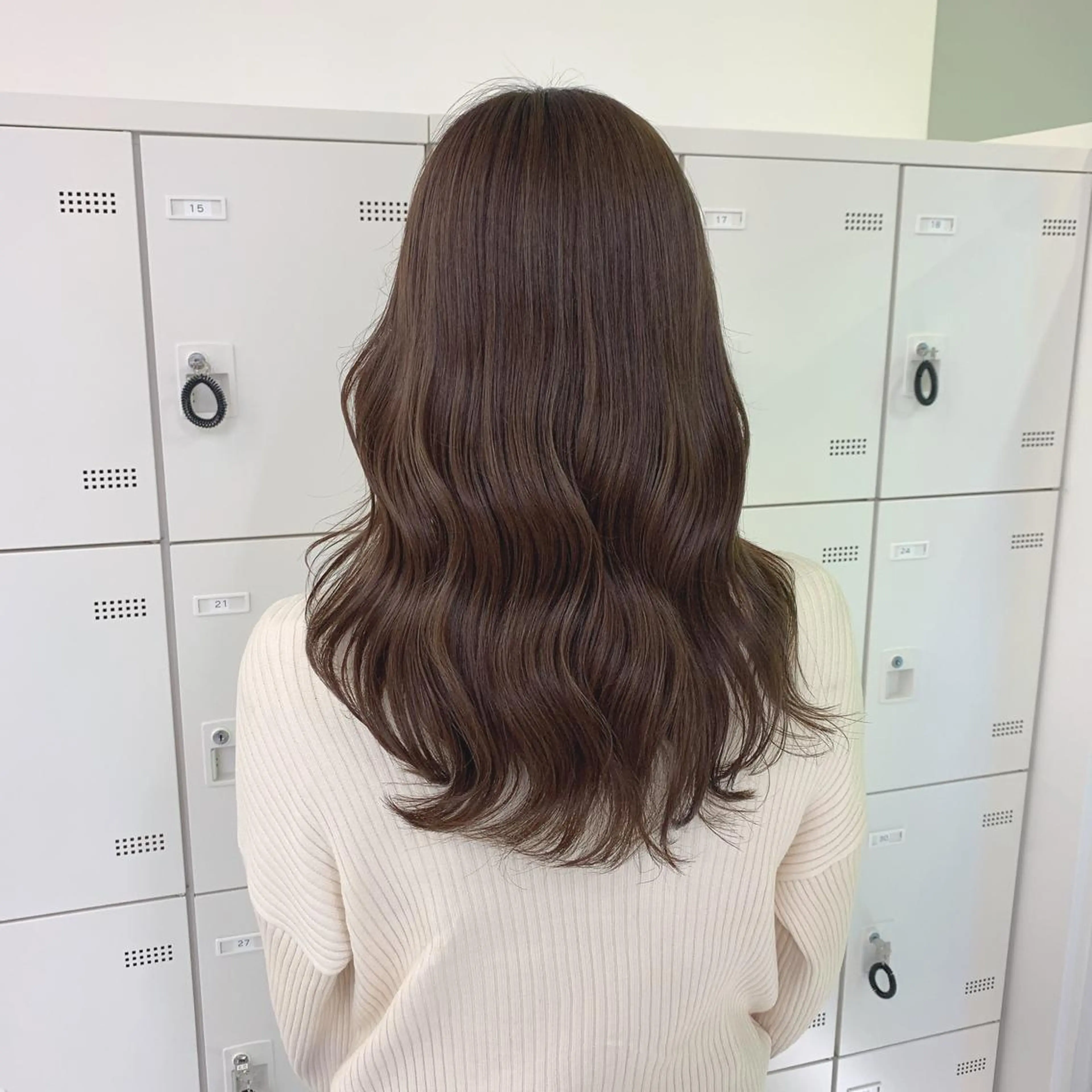 ロング カラー ヘアカラー トリートメント 💗韓国暖色ヘア NO.1💗🪽のヘアスタイル