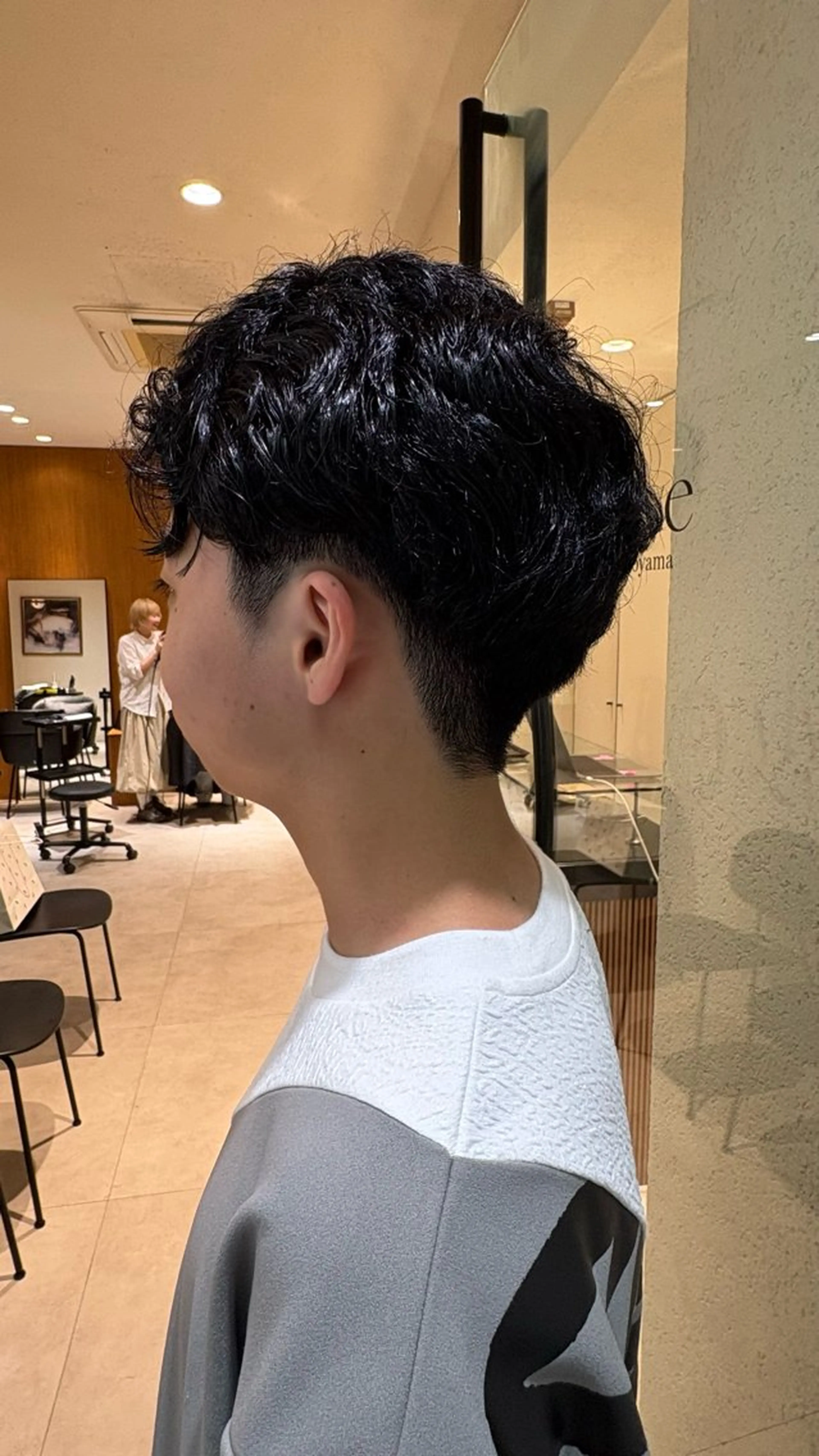 メンズ 《センターパート / perm》ナミのヘアスタイル