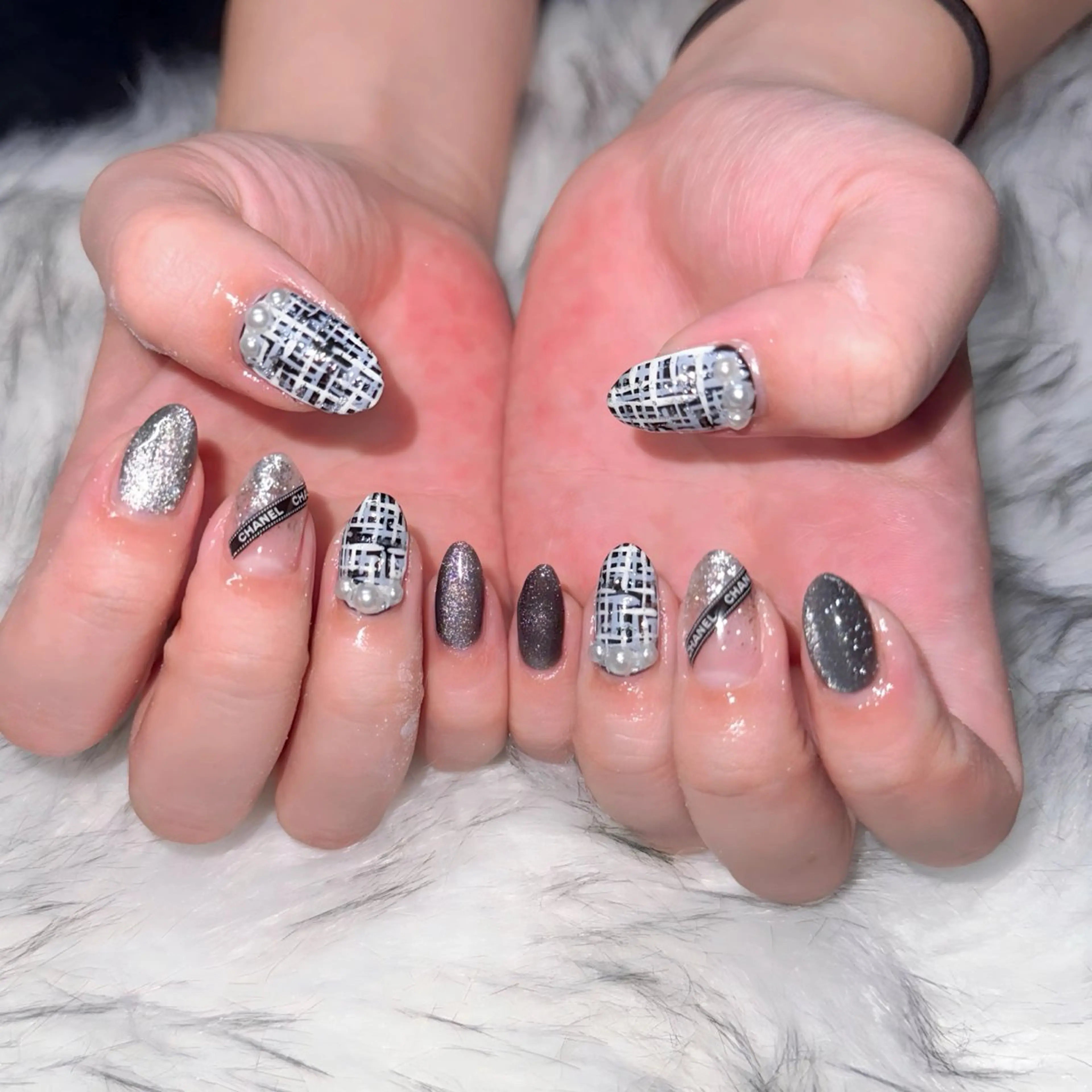 ミディアム ハンドネイル mao .のネイルデザイン