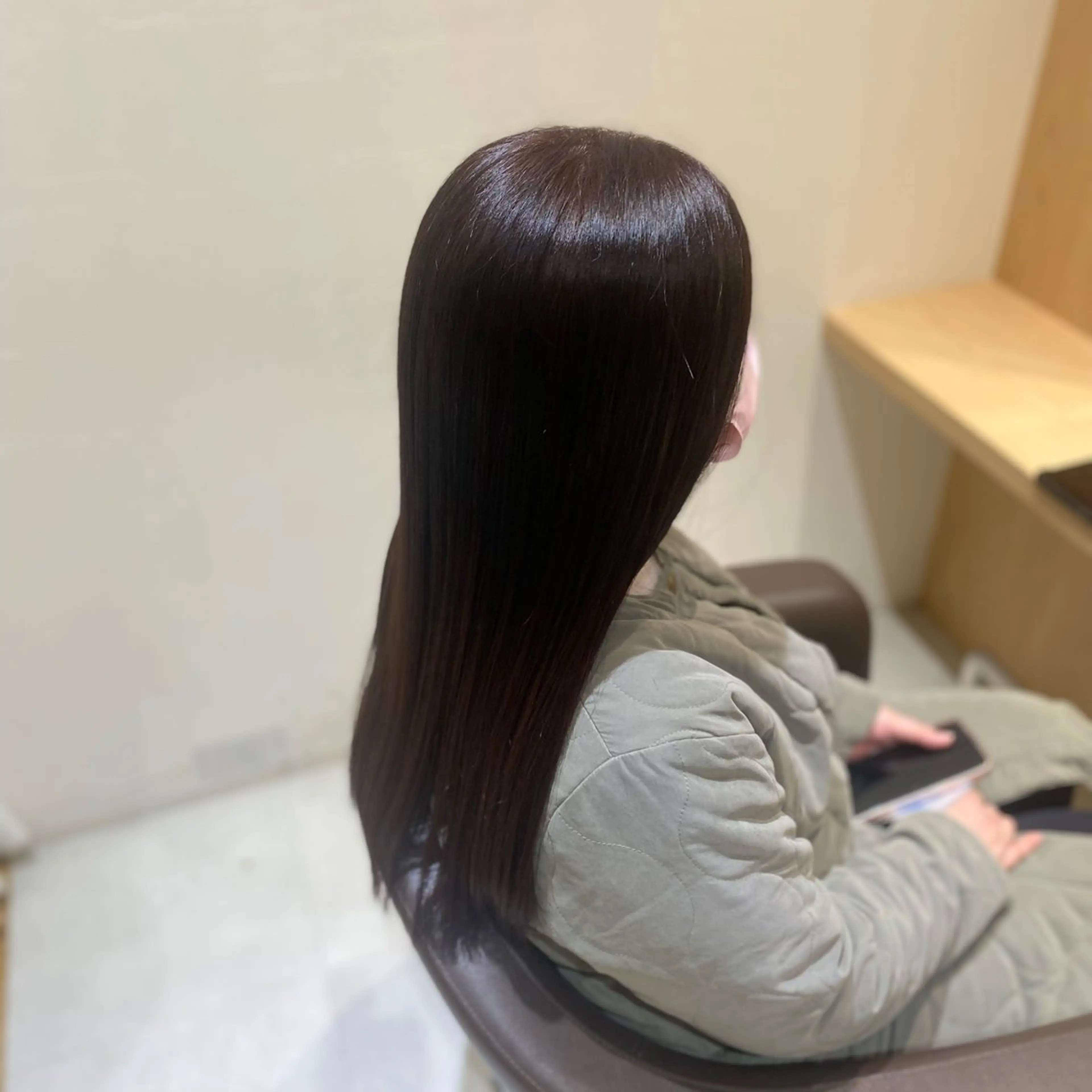 ロング UNIX manakaのヘアスタイル