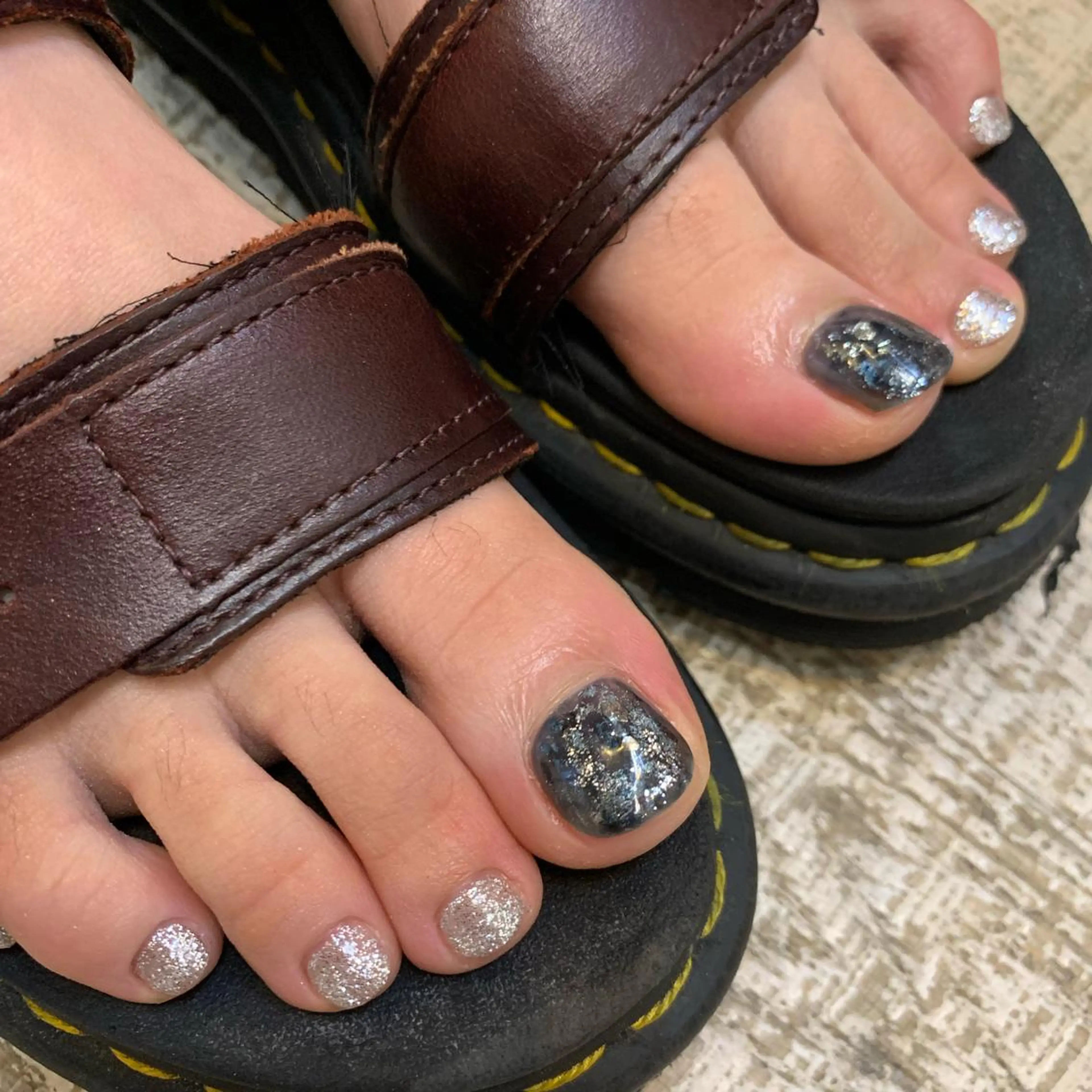 ネイル 新宿ニュアンスネイル makotoのネイルデザイン