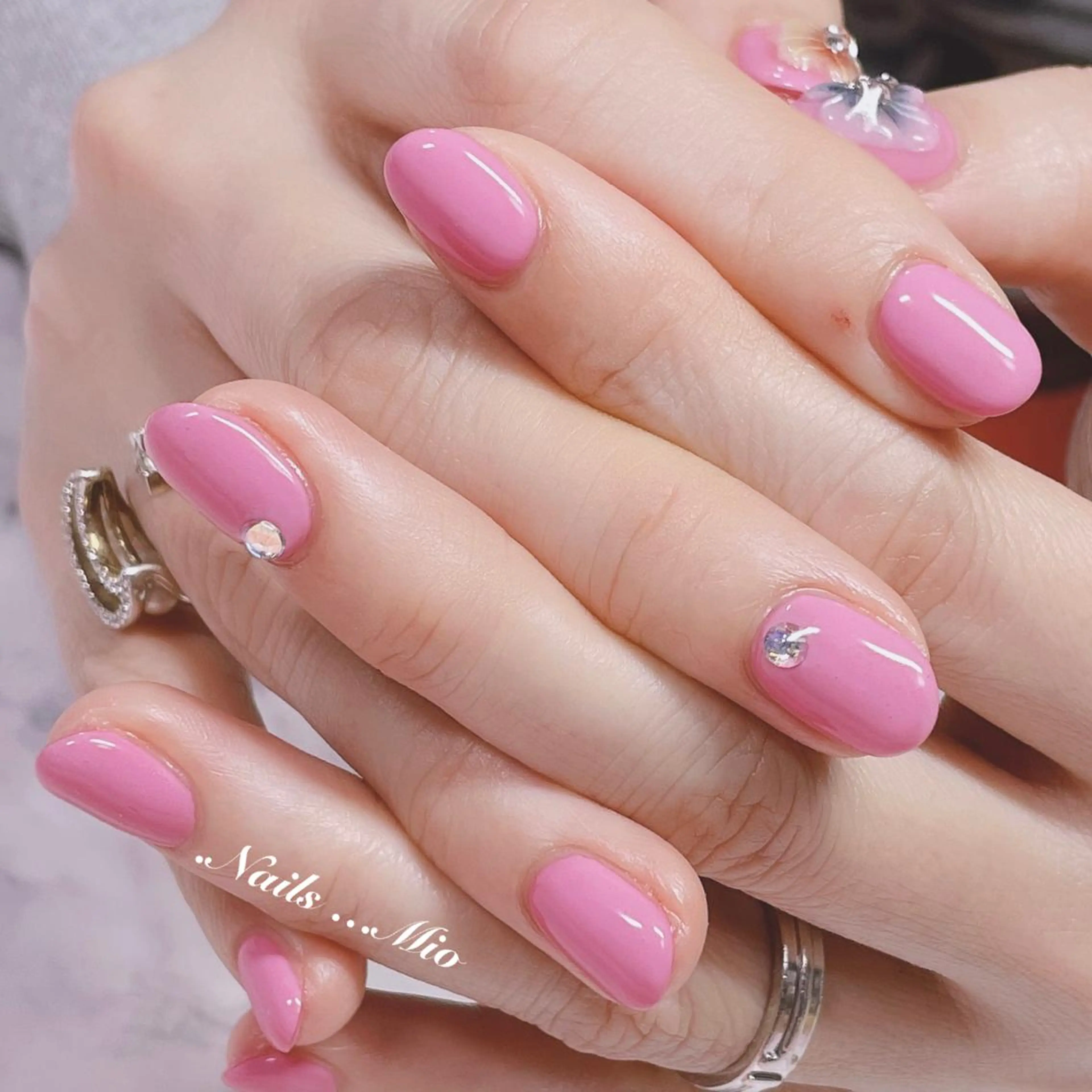 ネイル ワンカラーネイル ピンク .Nails Mio 赤羽西ネイルサロンのネイルデザイン