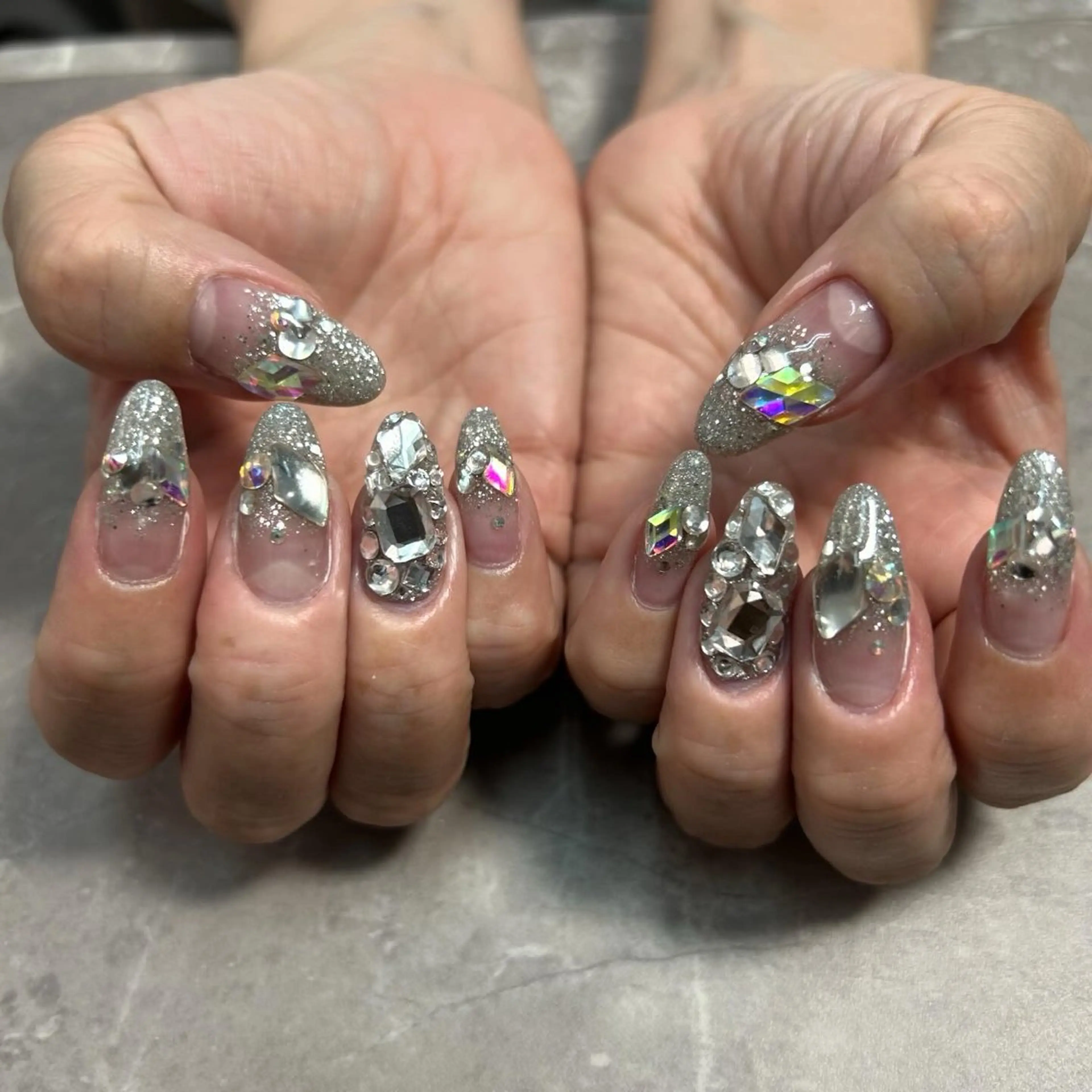 ネイル ラメ(グリッター) Lulea nailのネイルデザイン