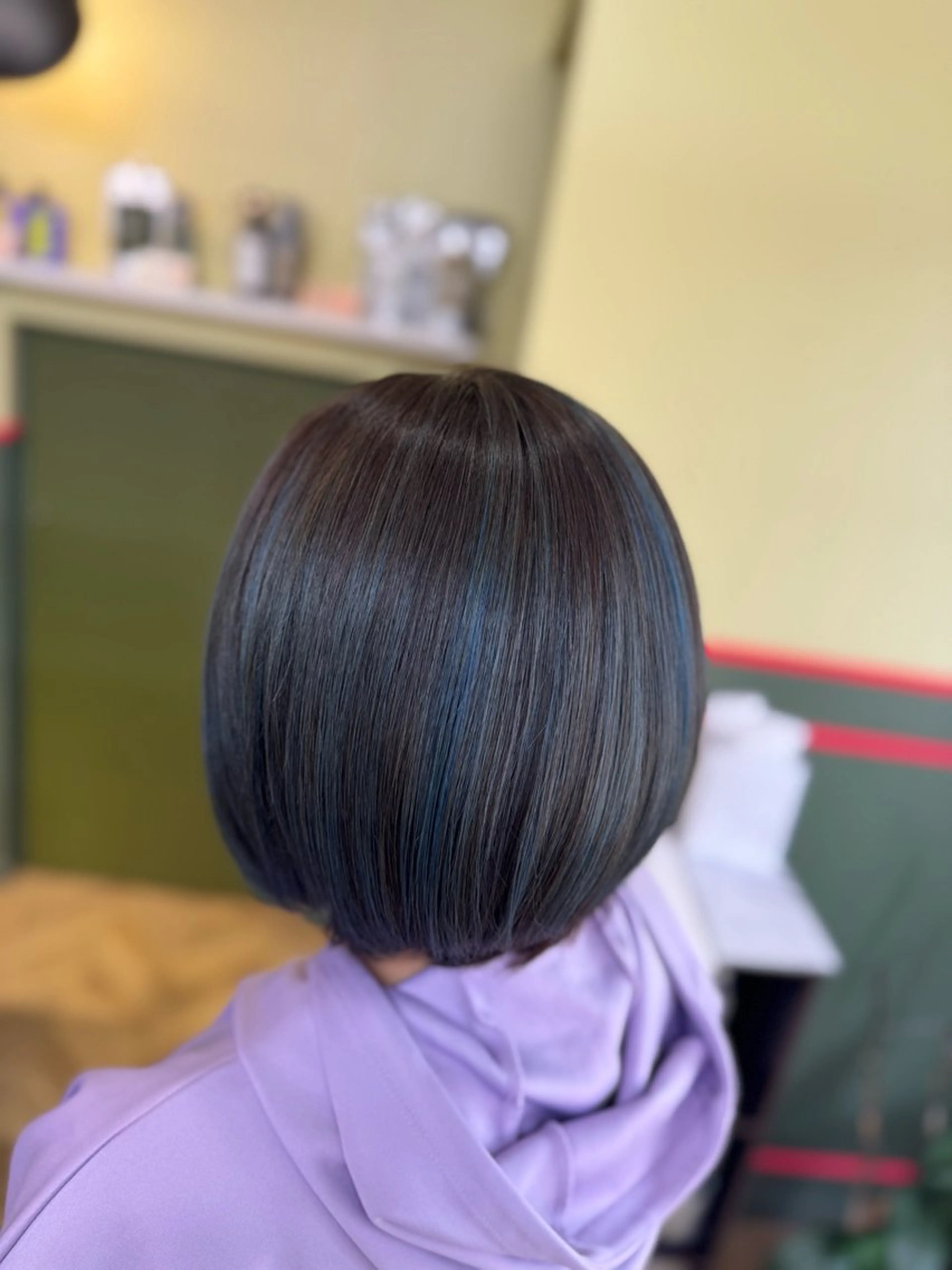 ショート カラー 透明感カラー 米倉 麻衣のヘアスタイル