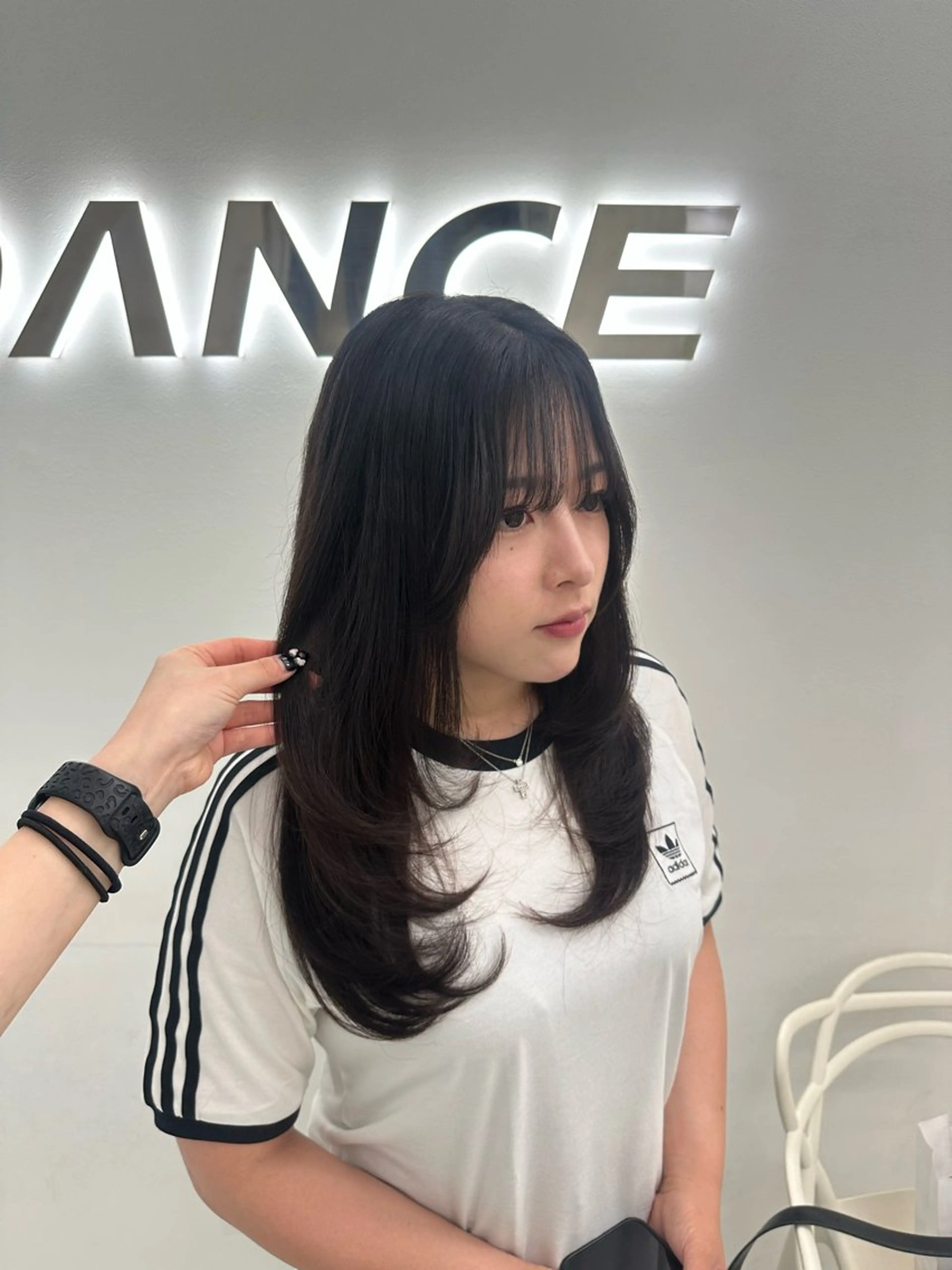 セミロング カット ヘアカラー トリートメント 透ける透明感カラー 🎀anju/渋谷のヘアスタイル