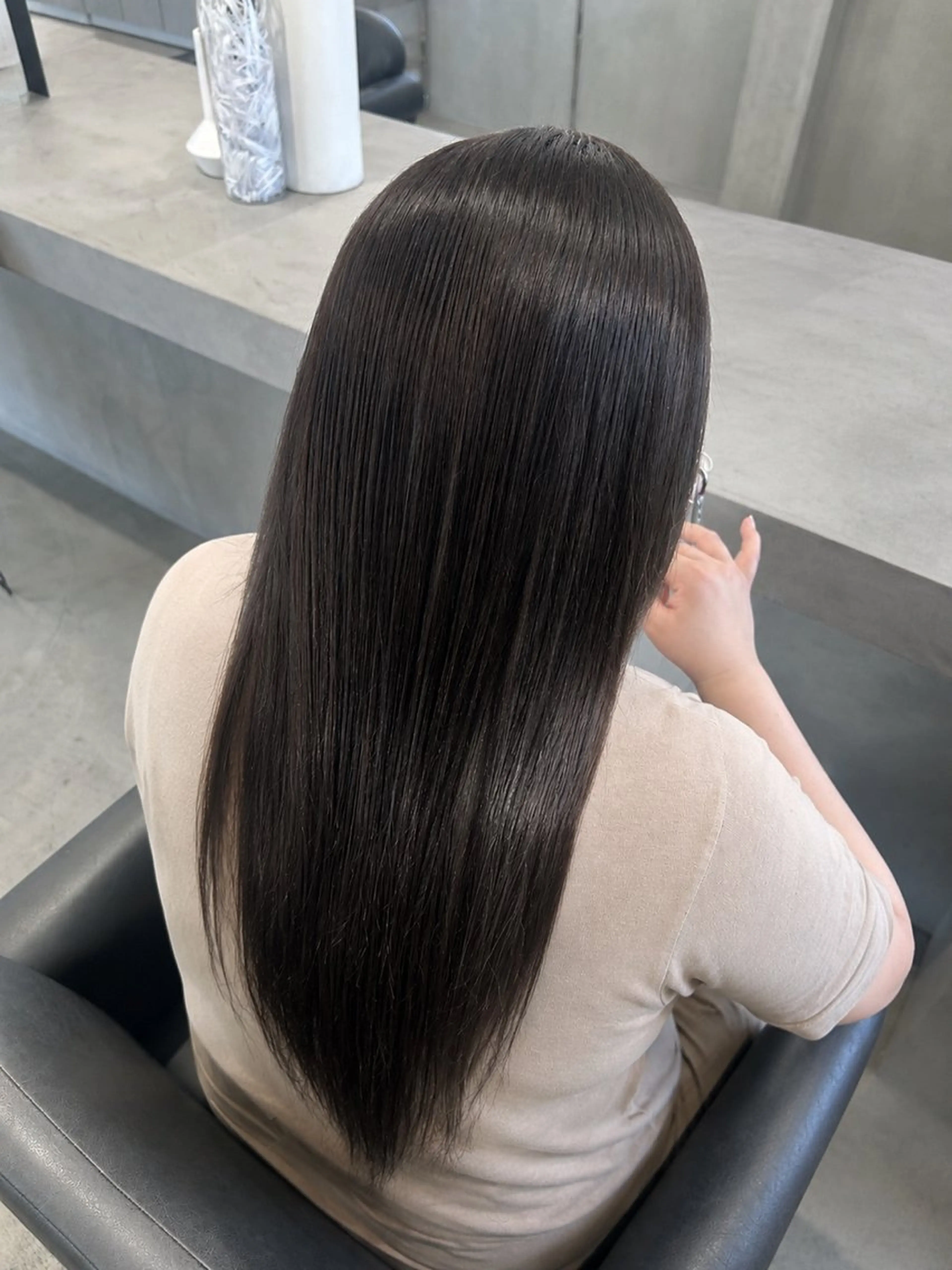 ロング カラー 髪質改善 トリートメント ヘアカラー トリートメント Something MOMOKAのヘアスタイル