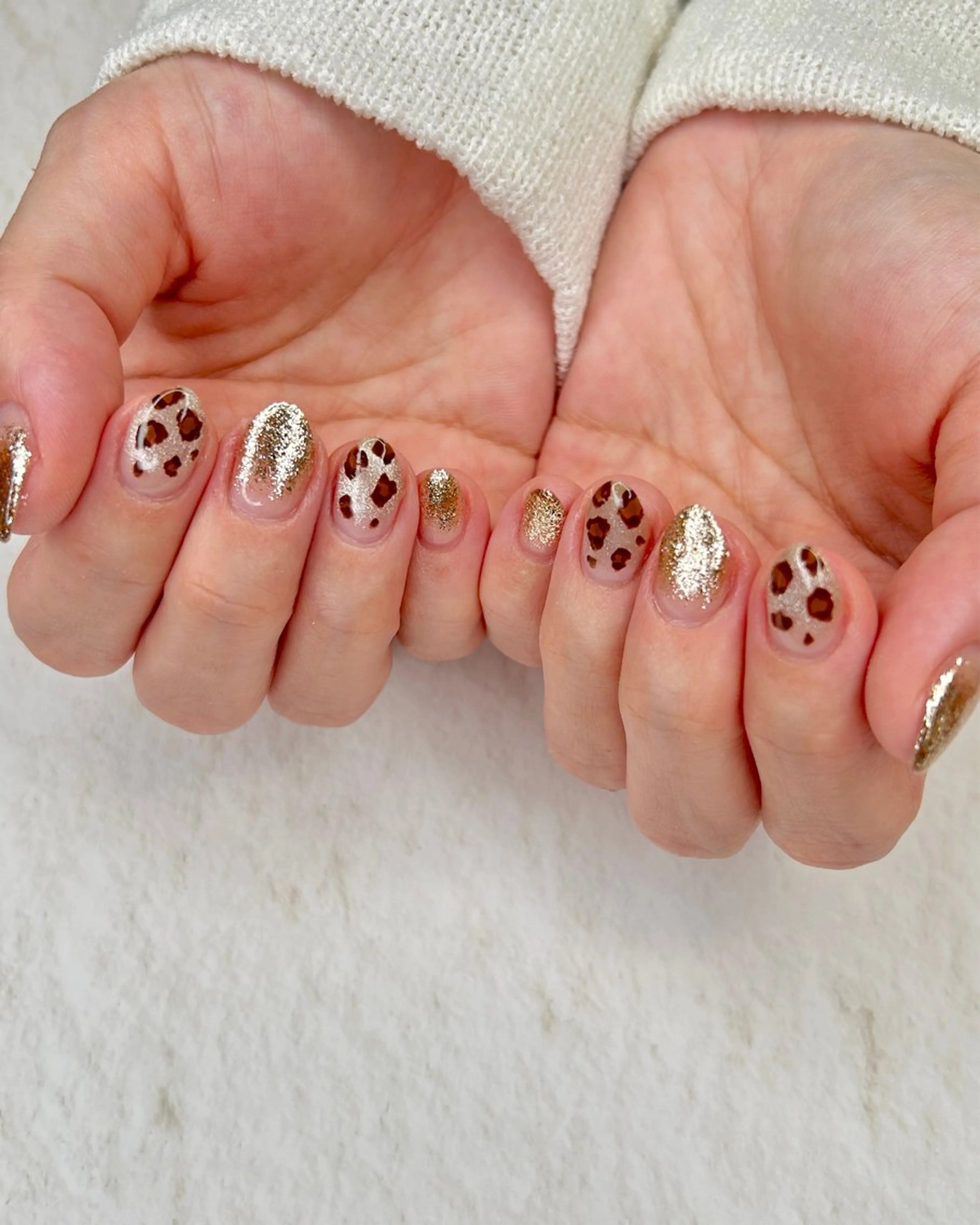 ネイル ハンドネイル フットネイル ease NAIL SALONのネイルデザイン