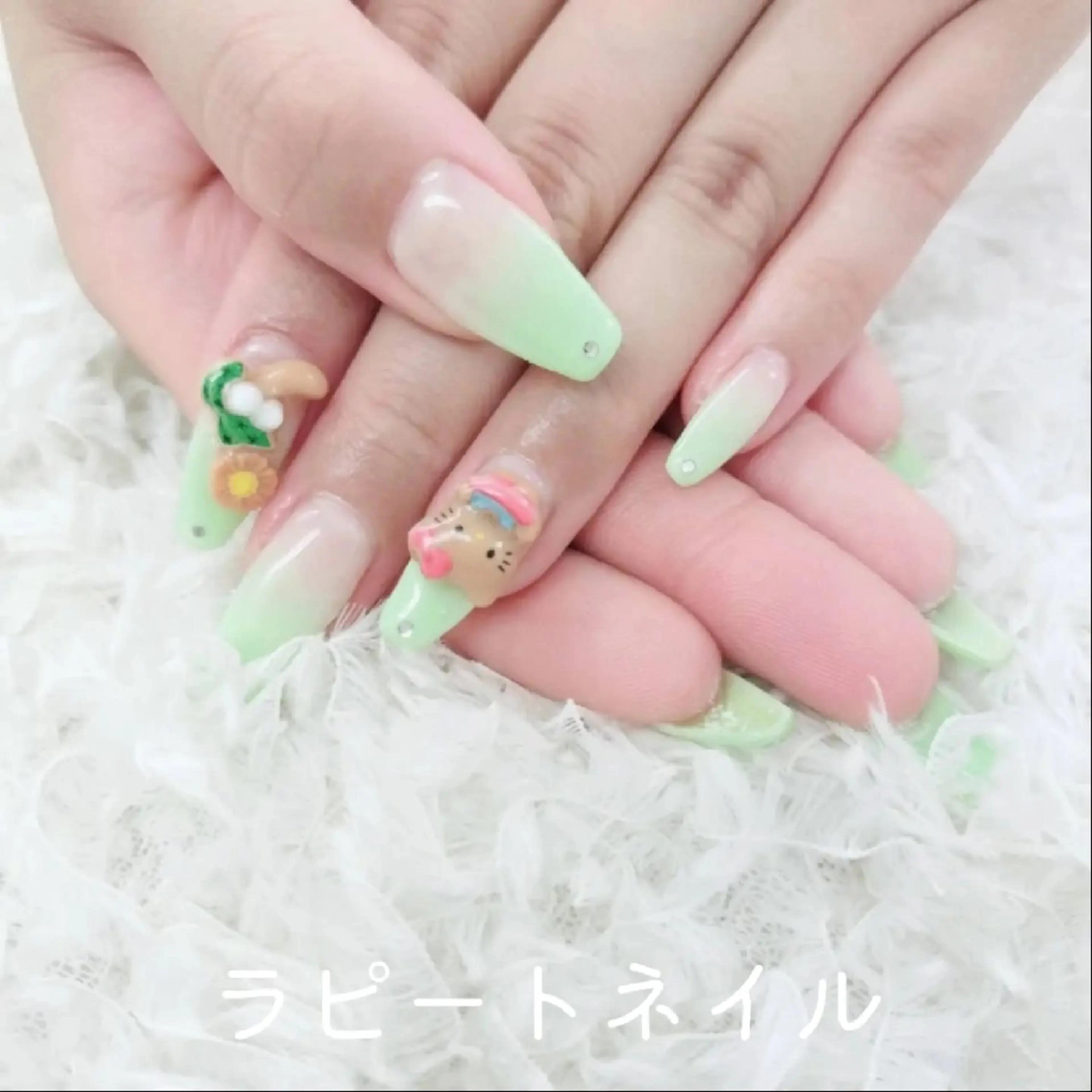 ネイル グラデーション 持ち込み ラピートネイル 美佳のネイルデザイン