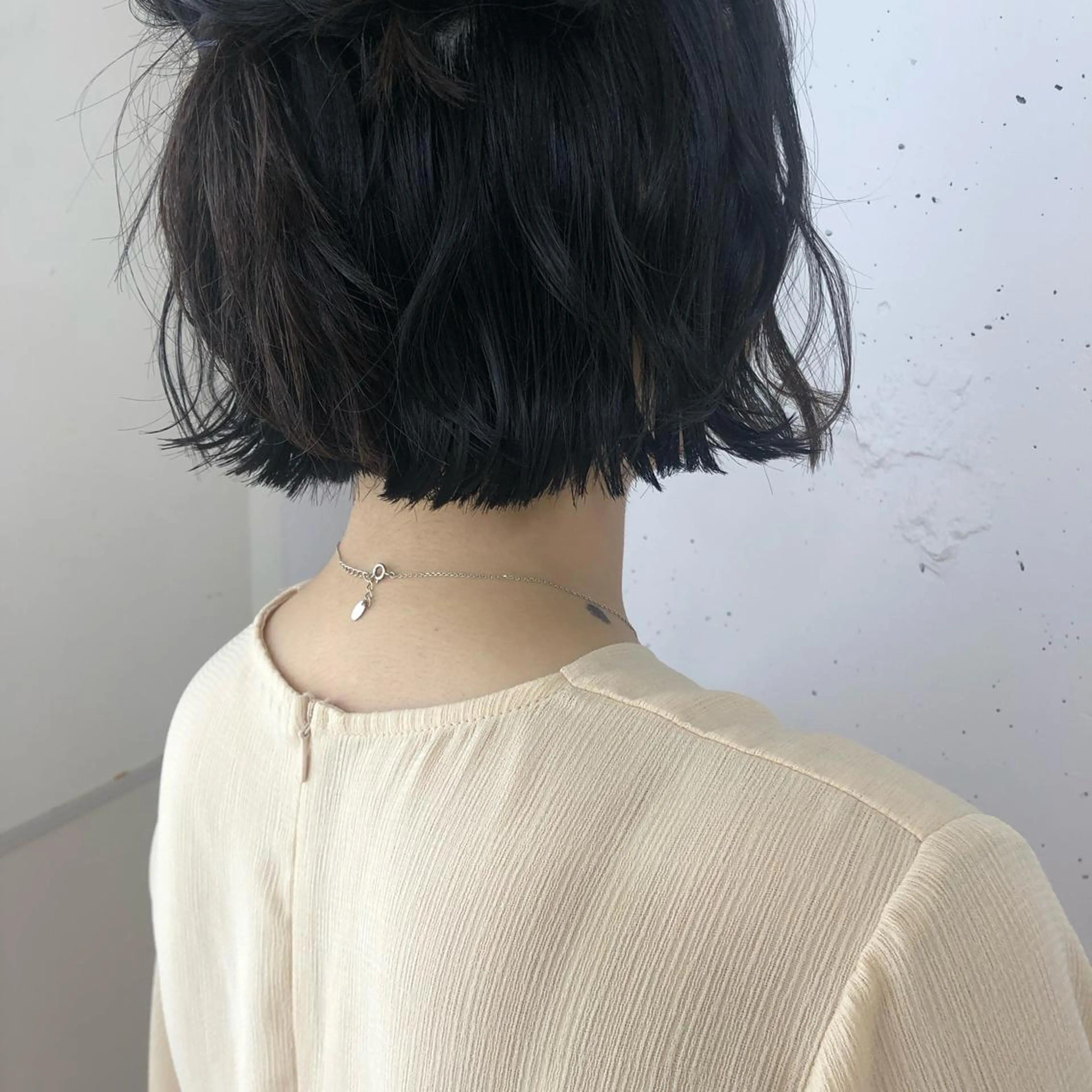 ショート 顔周りの垢抜けヘア 立山あいりのヘアスタイル